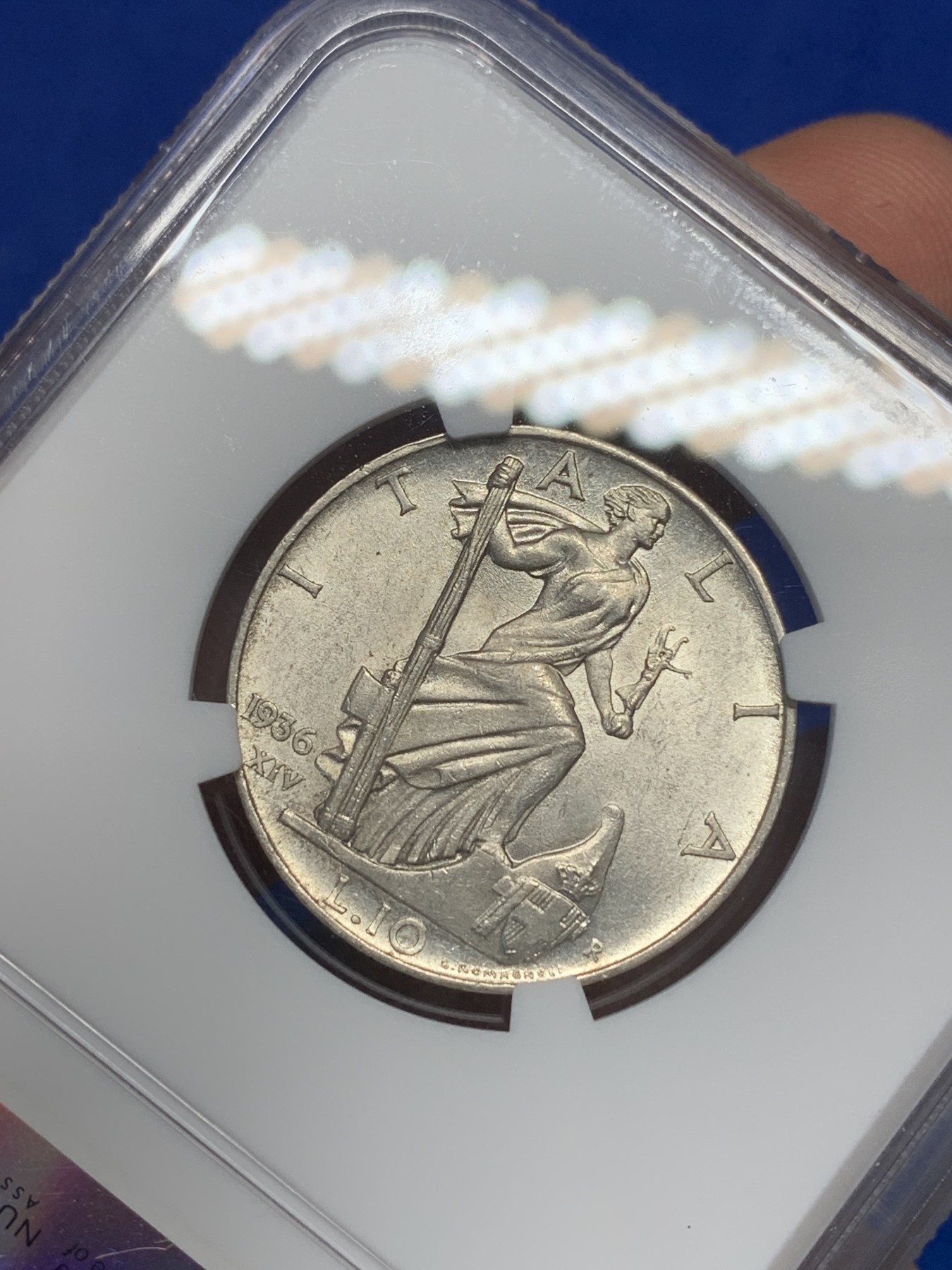 《竞宝斋》第201场-周日，周一 2场 (全场包邮) NGC MS62 意大利 1936年10里拉银币 胜利女神持打狗棒全转光品相