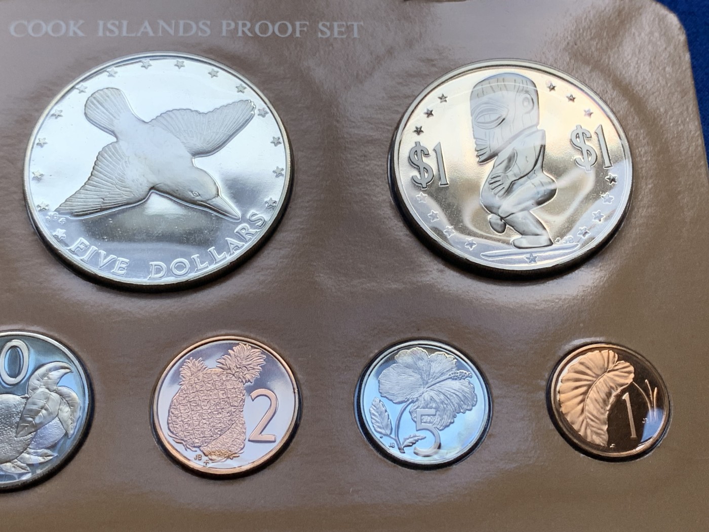 《竞宝斋》第201场-周日，周一 2场 (全场包邮) 1976年库克群岛精制套币。最大的是银币