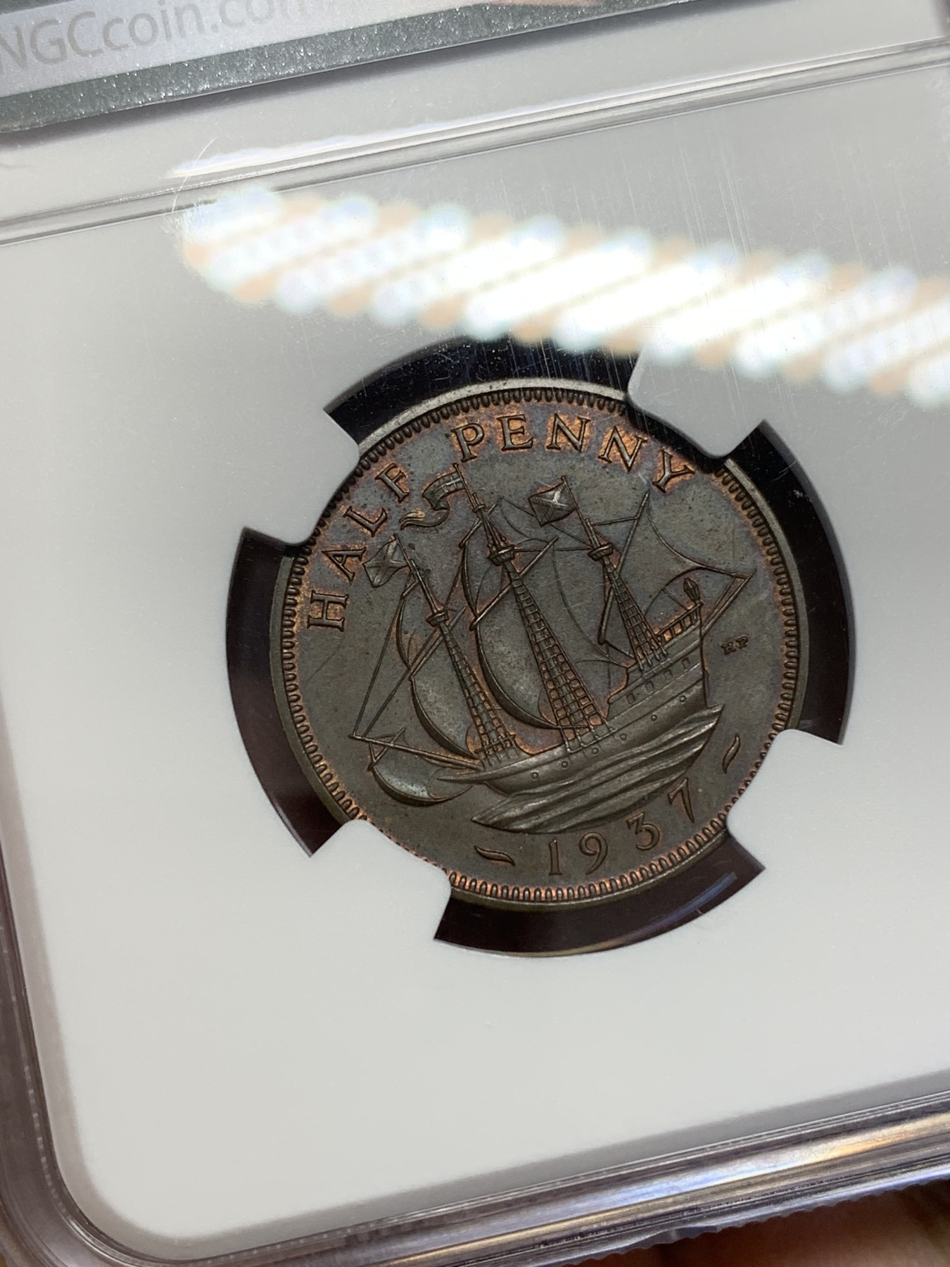 《竞宝斋》第201场-周日，周一 2场 (全场包邮) NGC-PF64BN 1937年英国乔治六世首年少见精制1/2便士