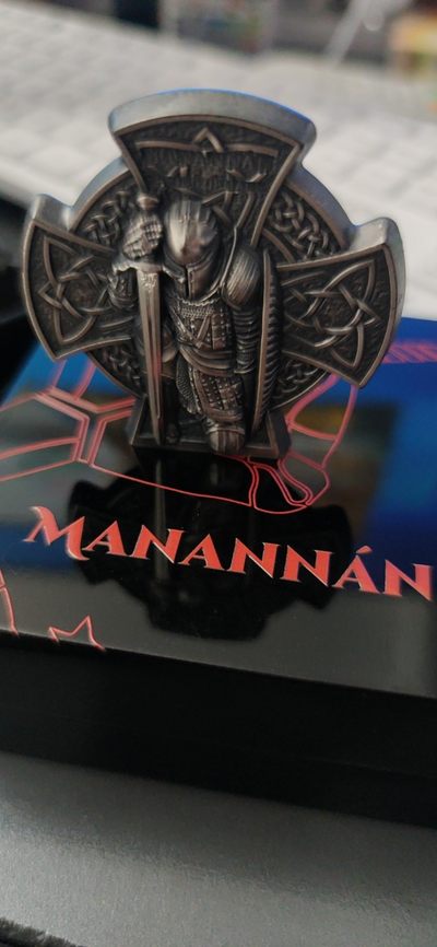 燕姐换藏第60拍 马恩岛2019年国王玛纳诺麦克列十字勋章型纪念三盎司银币