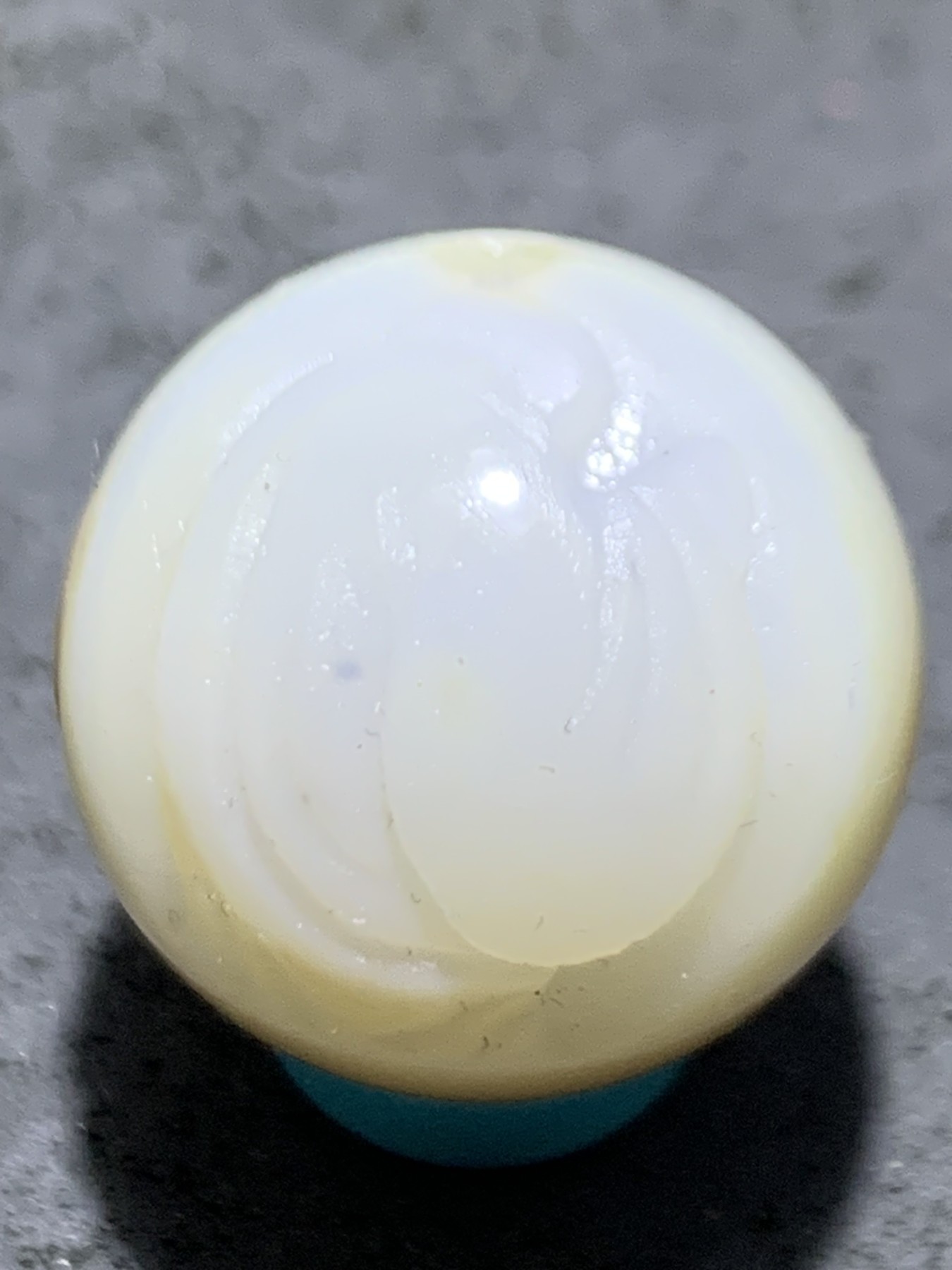 精美高玉化亚光海洋玉髓手工俏色巧雕一心向佛太极阴阳鱼意境2.0圆珠一个！