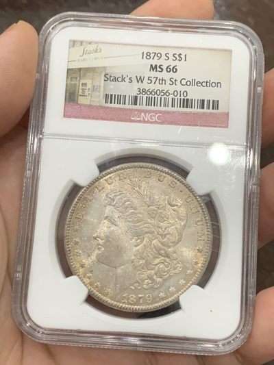 NGC MS66 美国 1879年S版 摩根1美元 大银币 淡彩十字光 状态非常好，带Stack's 收藏标签 很有意义