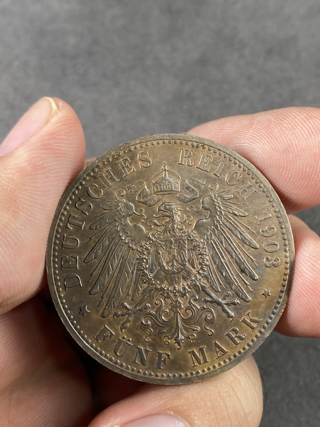 万国钱币拍卖第017期（中秋—国庆花好月圆夜特辑） 1903德国萨克森阿尔滕堡登基纪念5马克银币 原味巧克力包浆 细节完好