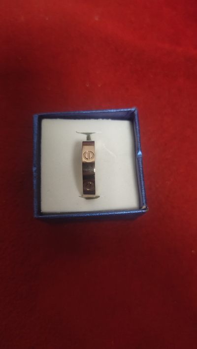 一元起拍钱币，邮票，纪念币第十八场 - 戒指💍直径24+，材质不知道，全新，质量很好