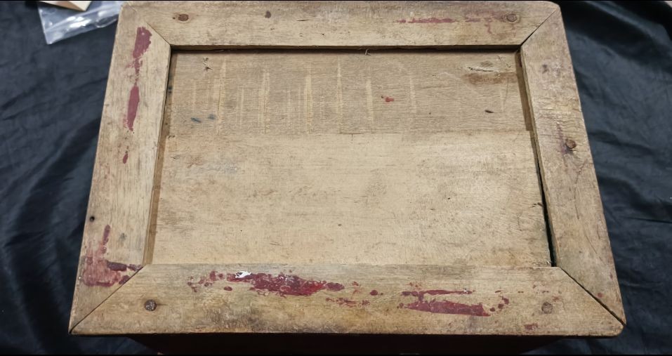 国庆专场，举国同庆，70个拍品全部0起！ wegame毛主席语录收纳盒，手绘花纹，诗词花卉等，满工！1