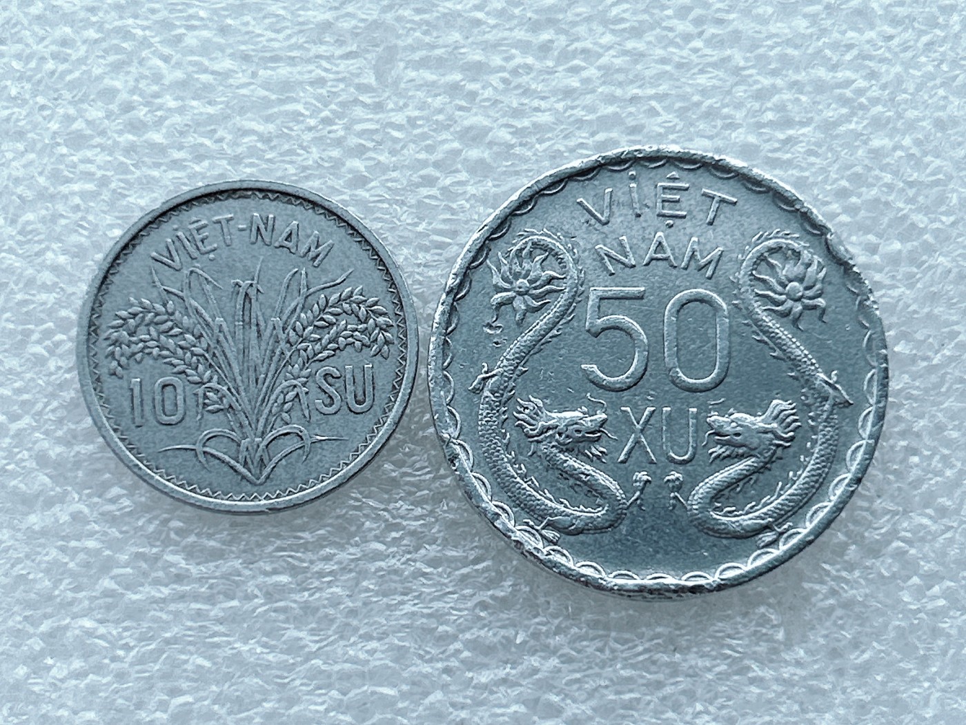 全场一元起拍 世界钱币散币场 第27期 越南硬币1953年清版2枚套