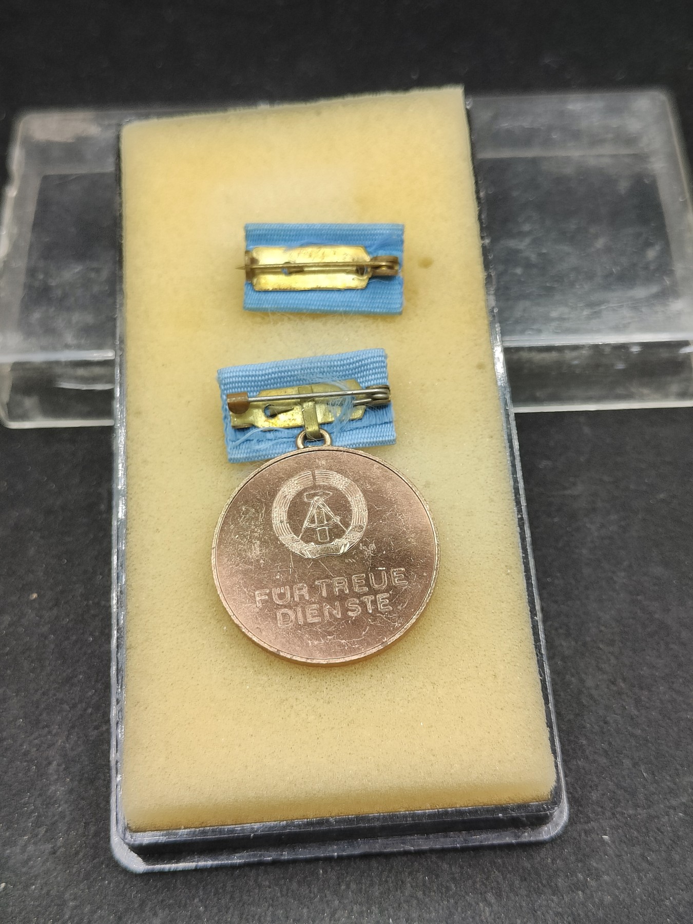 全场0元起拍 第95期 咸鱼国勋章拍卖专场 10月1日（周日）下午6：00开始 德国铁路忠诚服务奖章