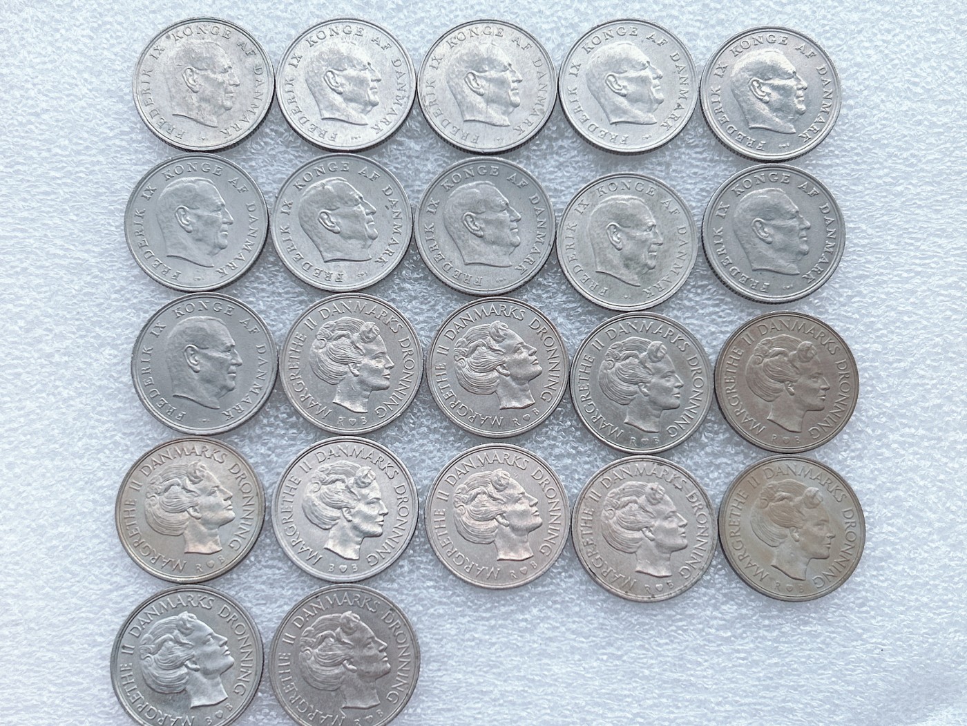 全场一元起拍 世界钱币散币场 第28期 丹麦1克朗 两个头像版 22枚