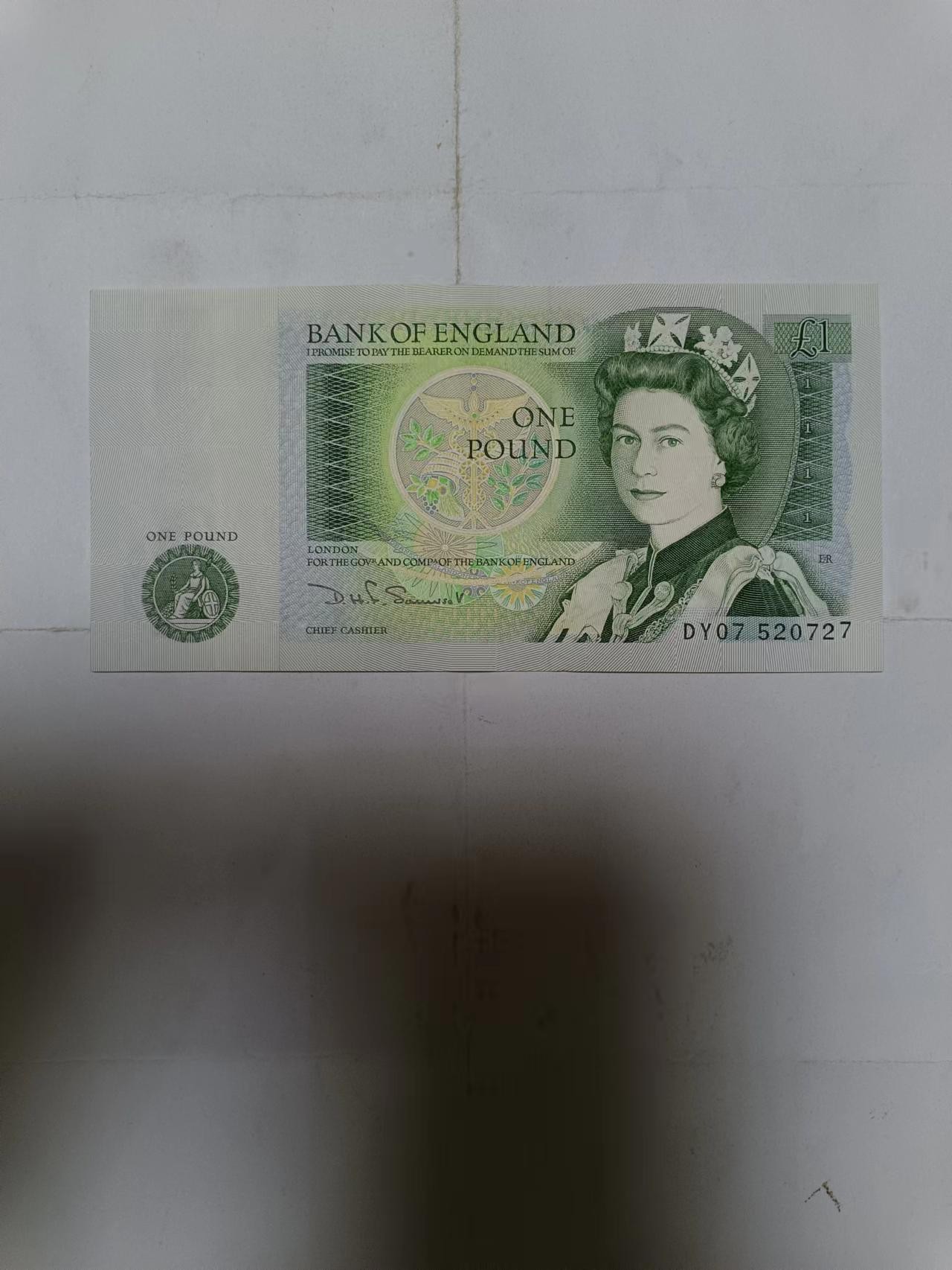 【20230930】非全新纸币第七十二场 英国D序列1镑，好品