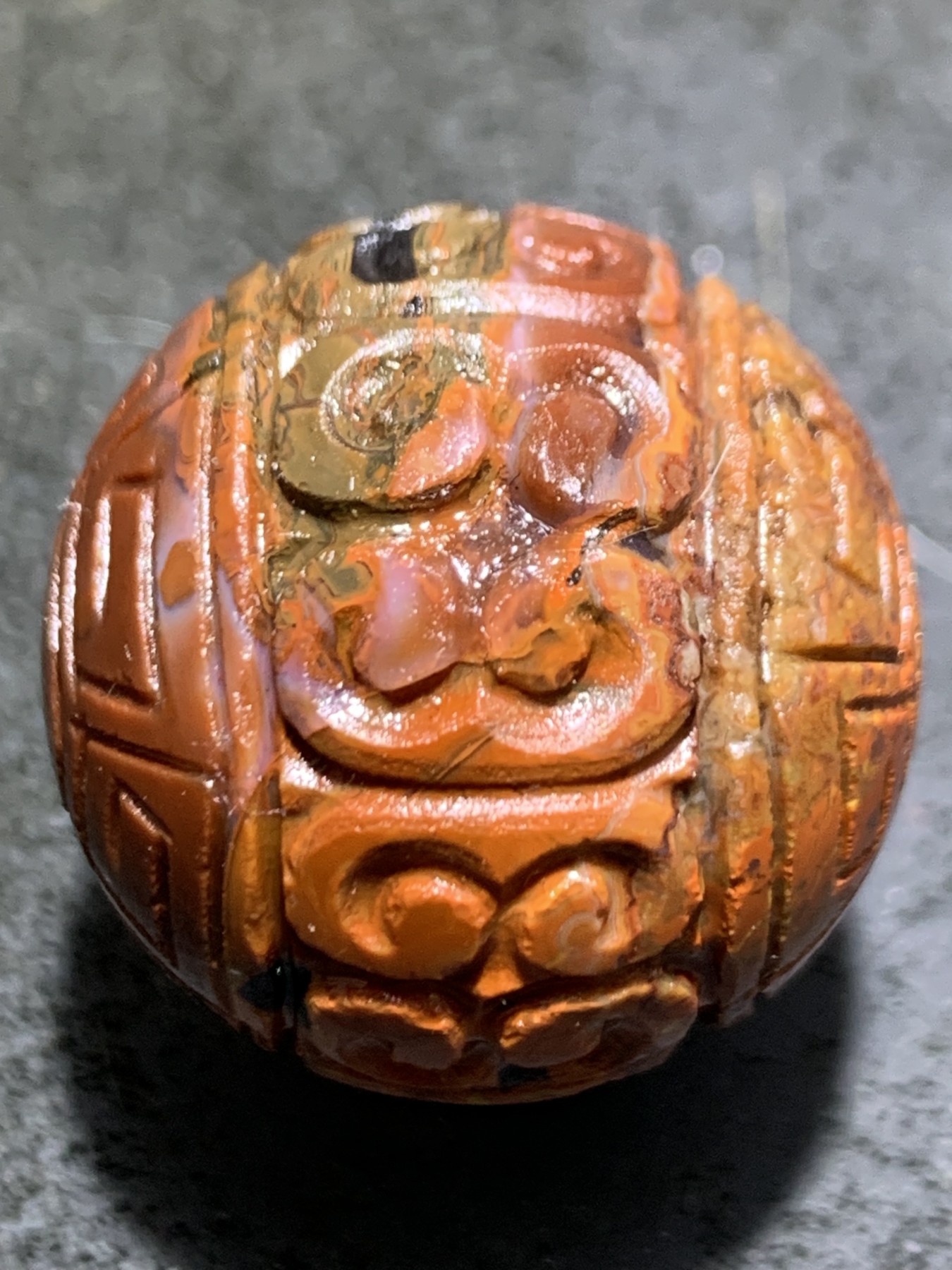 精美战国红玛瑙雕刻回纹珠一颗！