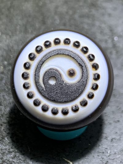 精品药师玛瑙手工雕刻太极珠子一颗 - 精品药师玛瑙手工雕刻太极珠子一颗