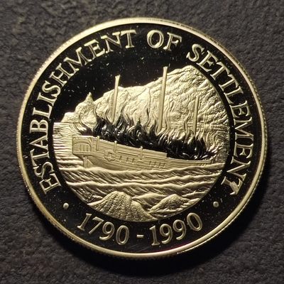 0起1加-纯粹捡漏拍-241双节炸场包邮连拍第五场银光闪耀的璀璨之夜 - 英属皮特凯恩群岛1990年1元定居200周年克朗型精制纪念银币