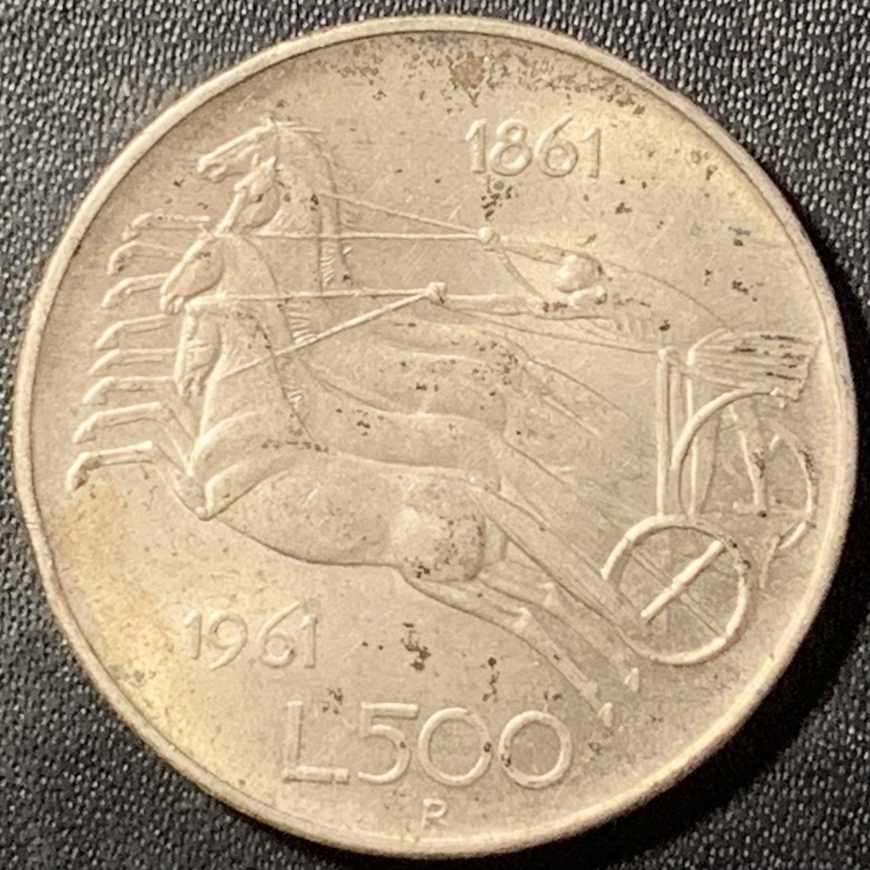 紫瑗钱币——第331期拍卖 意大利 1961年 马车 500里拉 11克 0.835银 UNC