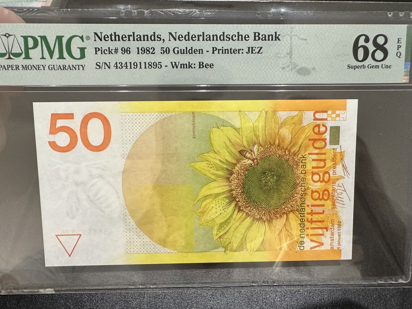 《外钞收藏家》第三百零二期（连拍第一场） 1982年荷兰50盾 向日葵 PMG68