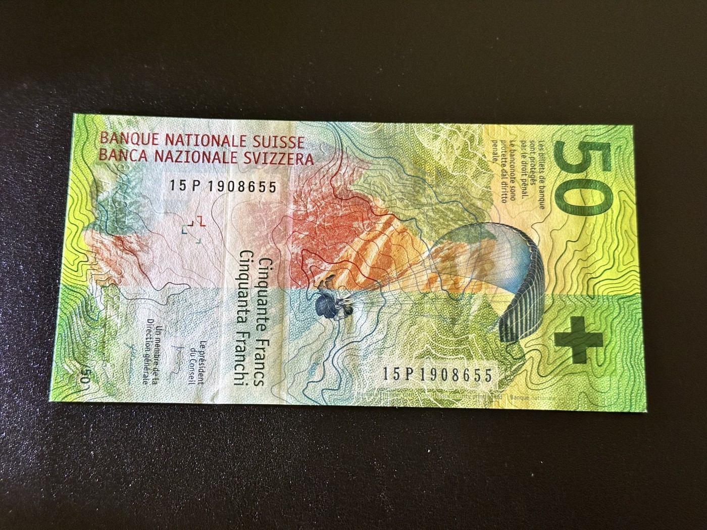 《外钞收藏家》第三百零二期（连拍第一场） 2015年瑞士最新版50法郎 全新UNC 无47