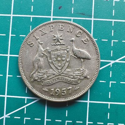 【城南旧事】世界钱币专场-第六期 - 英国1957年伊丽莎白二世六便士银币