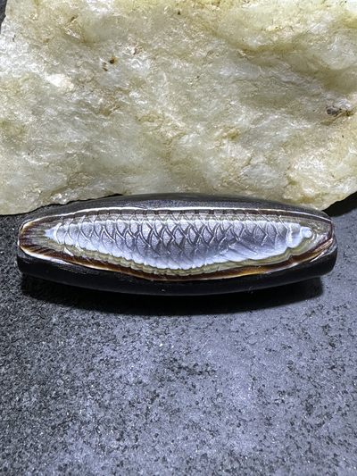 精品药师玛瑙手工雕刻富贵有鱼桶珠一颗 - 精品药师玛瑙手工雕刻富贵有鱼桶珠一颗