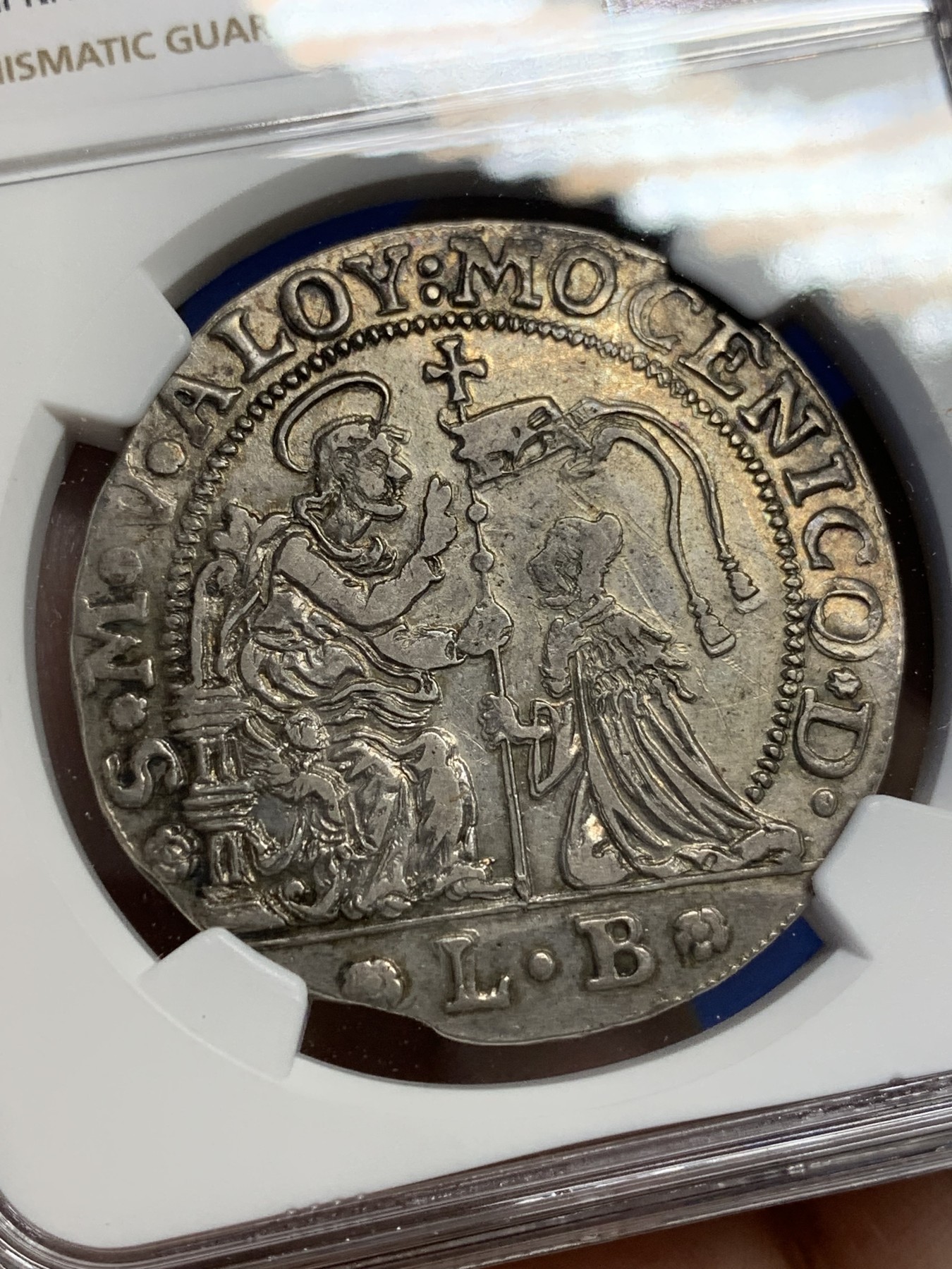 欢迎参加《竞宝斋》为国而庆 老张自藏专场 ，定制纪念章相赠 NGC AU 意大利 威尼斯 1774-1775年 飞狮大银币 稀少品种 包浆底光都非常好