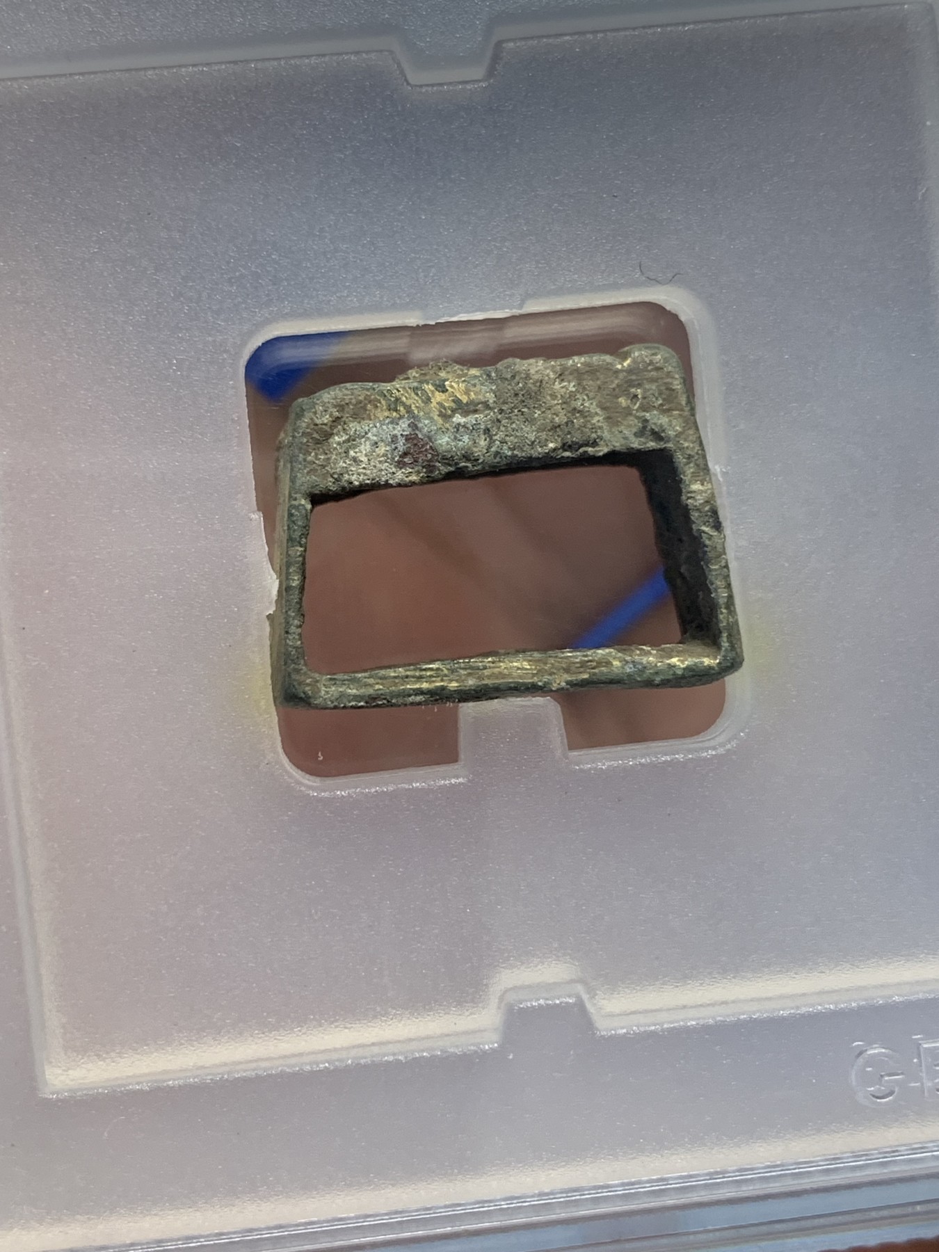 欢迎参加《竞宝斋》为国而庆 老张自藏专场 ，定制纪念章相赠 公博 IBC 评级 宋元时期 铜鎏金带扣