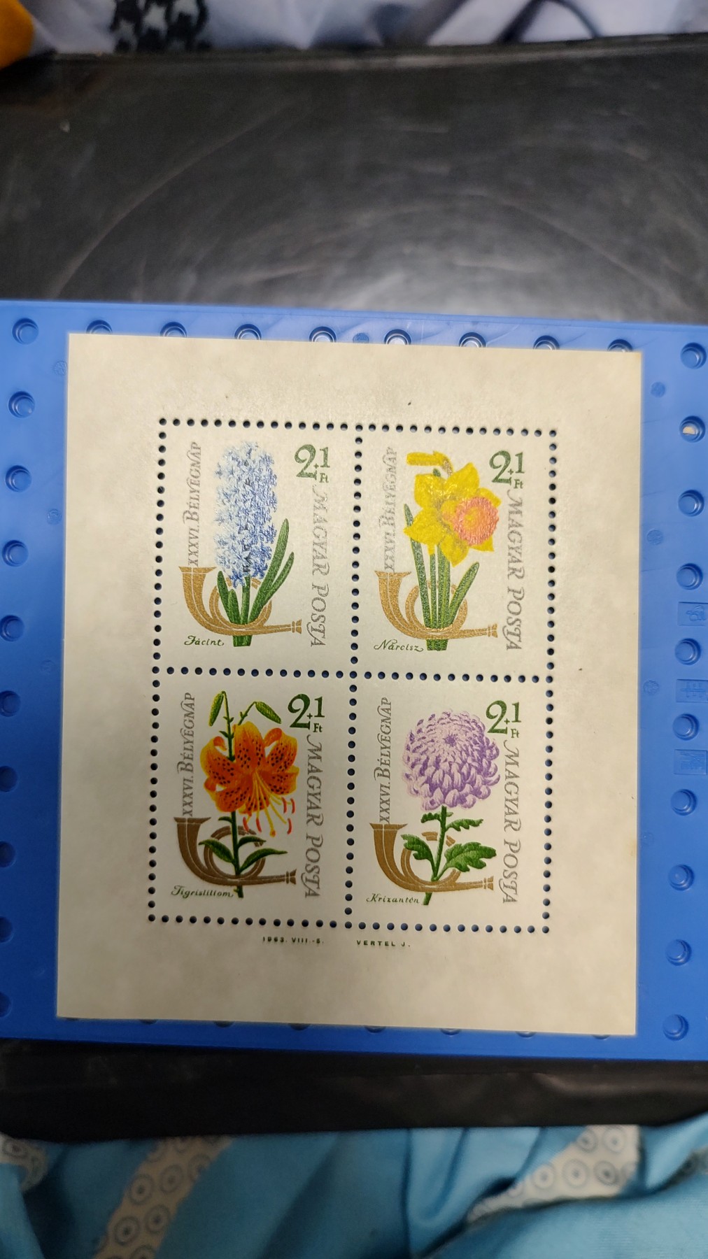 一月邮币社第四期拍卖国际邮票专场 1963年匈牙利花朵小全张