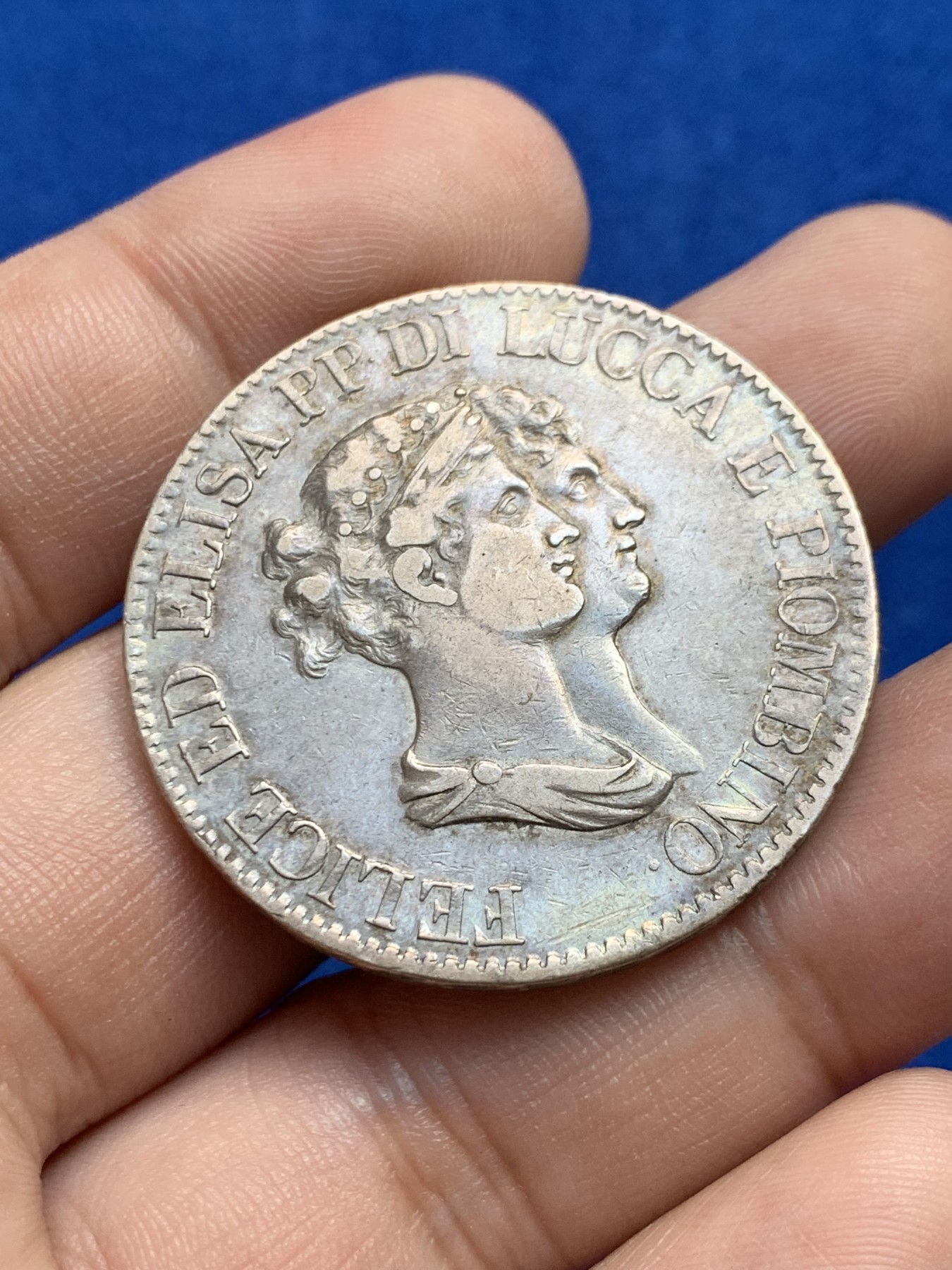 欢迎参加《竞宝斋》为国而庆 老张自藏专场 ，定制纪念章相赠 意大利卢卡1807年 埃莉萨波拿巴 5法郎大银币 传世老包浆 少见品种 非常漂亮