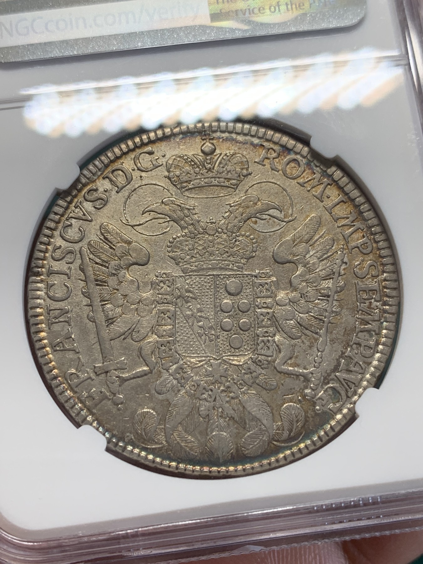 欢迎参加《竞宝斋》为国而庆 老张自藏专场 ，定制纪念章相赠 NGC XF 德国 纽伦堡 1765-SS 拿花 泰勒大银币 细节包浆都不错 性价比品种