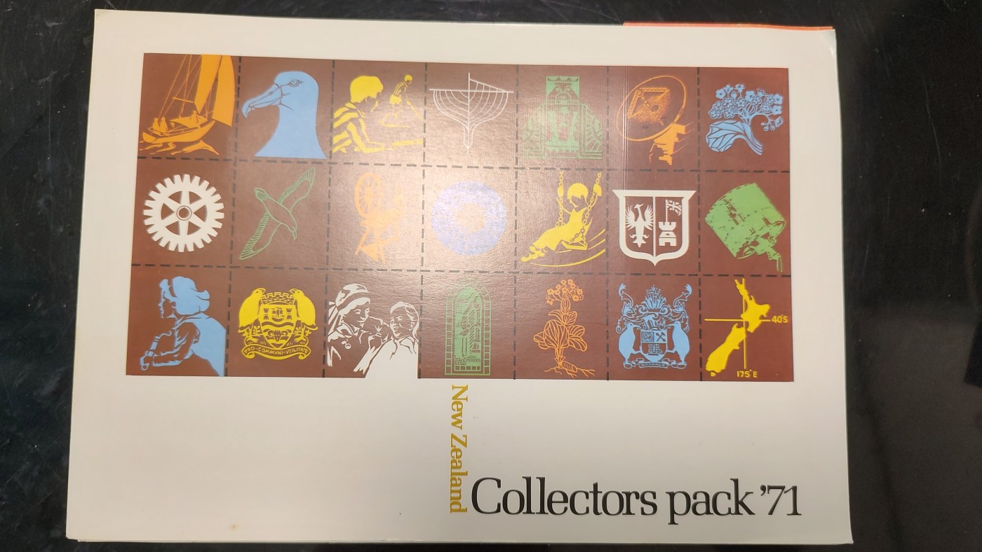 一月邮币社第四期拍卖国际邮票专场 新西兰1971年邮票年册