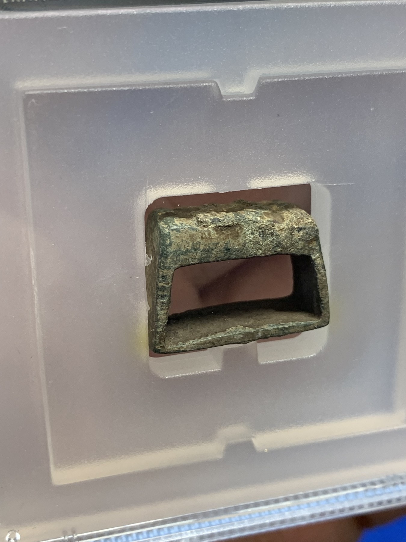 欢迎参加《竞宝斋》为国而庆 老张自藏专场 ，定制纪念章相赠 公博 IBC 评级 宋元时期 铜鎏金带扣