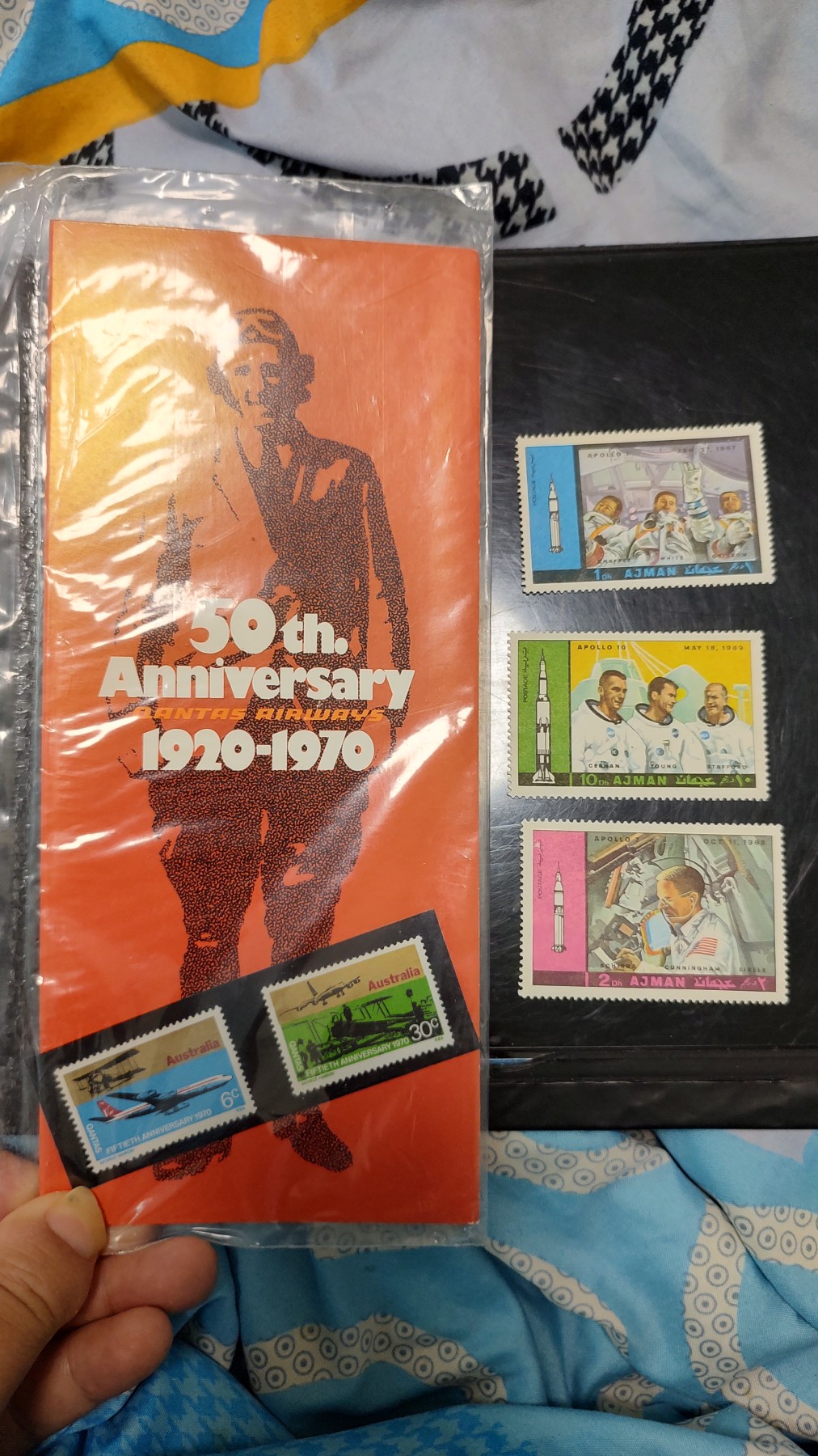 一月邮币社第四期拍卖国际邮票专场 1970年澳大利亚飞行员套票带介绍函和新票几个