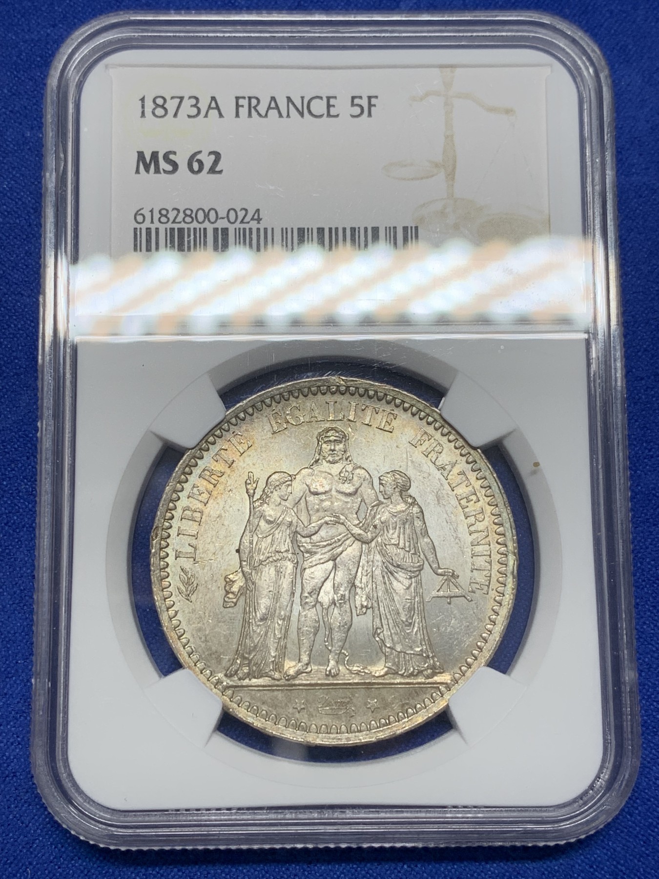 欢迎参加《竞宝斋》为国而庆 老张自藏专场 ，定制纪念章相赠 NGC MS62 法国 1873年 大力神5法郎银币 转光一流 62分中的战斗机