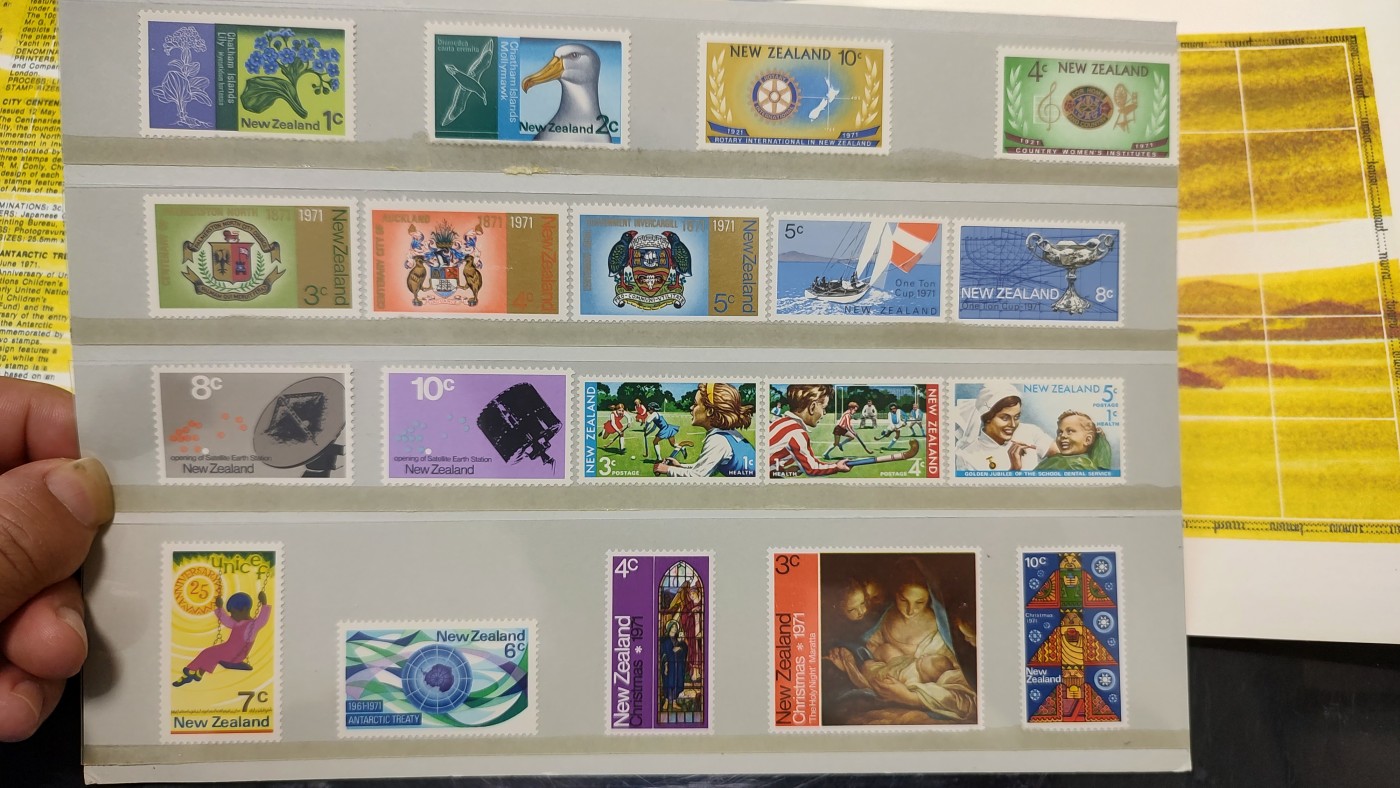 一月邮币社第四期拍卖国际邮票专场 新西兰1971年邮票年册