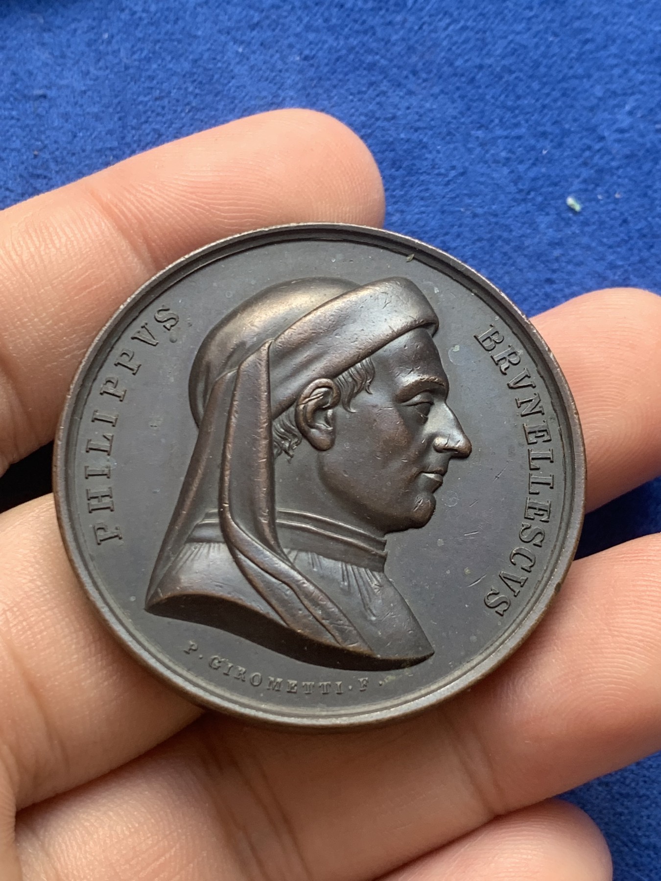 欢迎参加《竞宝斋》为国而庆 老张自藏专场 ，定制纪念章相赠 意大利 Girometti与Cerbara 作品 1850左右制作 大铜章9枚一组 单枚重量约49克41.6mm 巧克力包浆高浮雕 意大利的少见