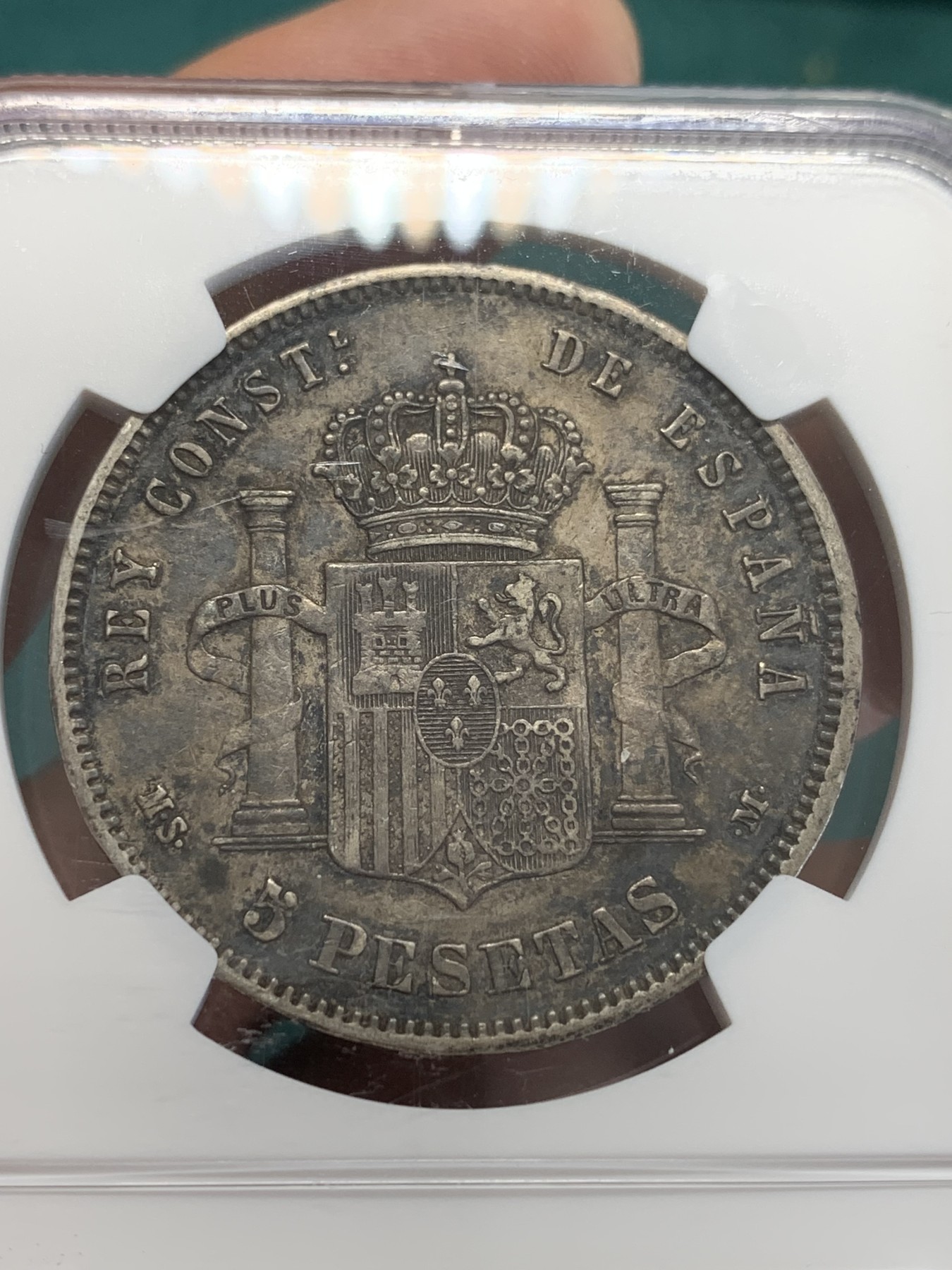 欢迎参加《竞宝斋》为国而庆 老张自藏专场 ，定制纪念章相赠 NGC XF45 西班牙1883年阿方索十二世5比塞塔银币 双面深彩包浆