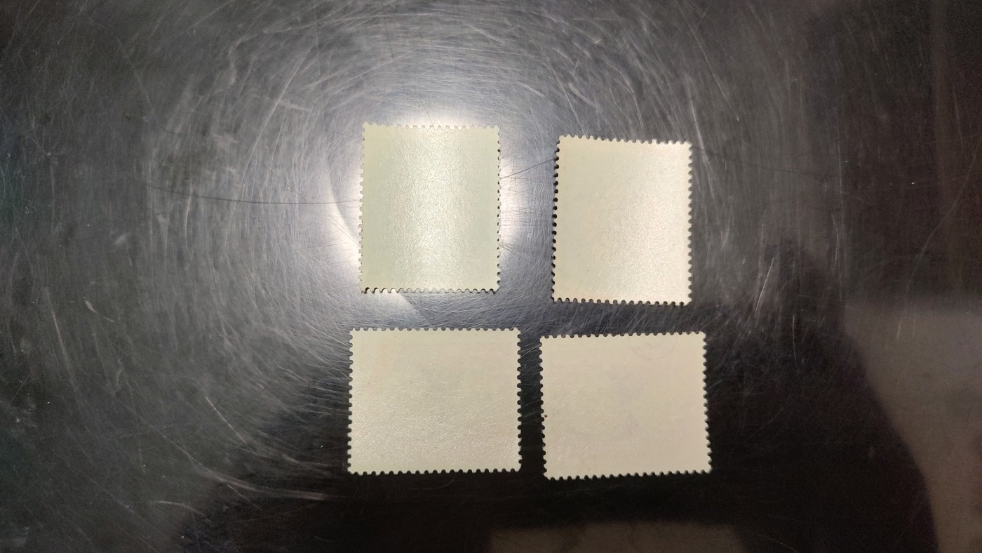 一月邮币社第四期拍卖国际邮票专场 可可岛新票两套