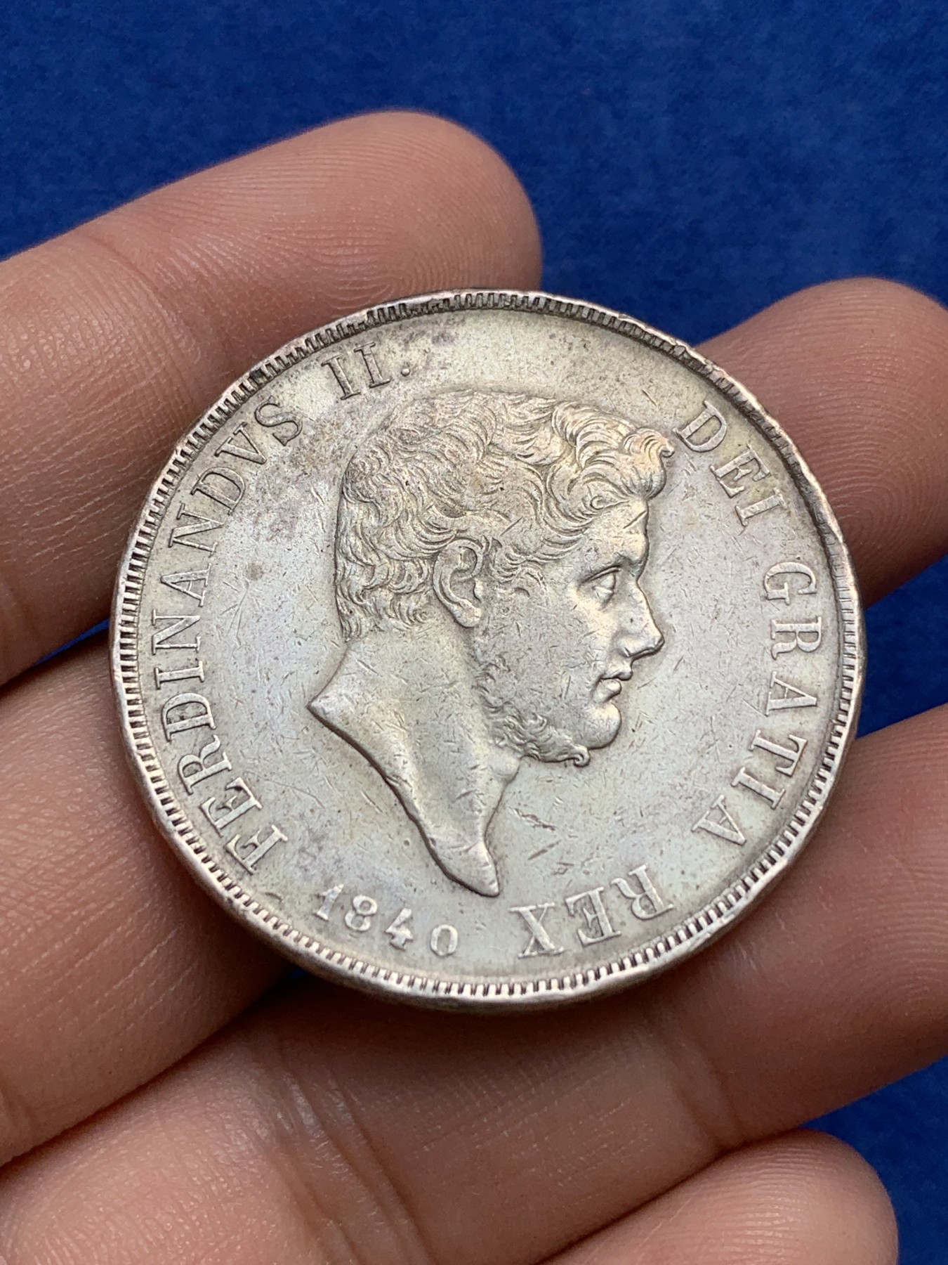 欢迎参加《竞宝斋》为国而庆 老张自藏专场 ，定制纪念章相赠 意大利 那不勒斯 1840年 费迪南二世 120格兰特 原味带底光 减重痕基本没有