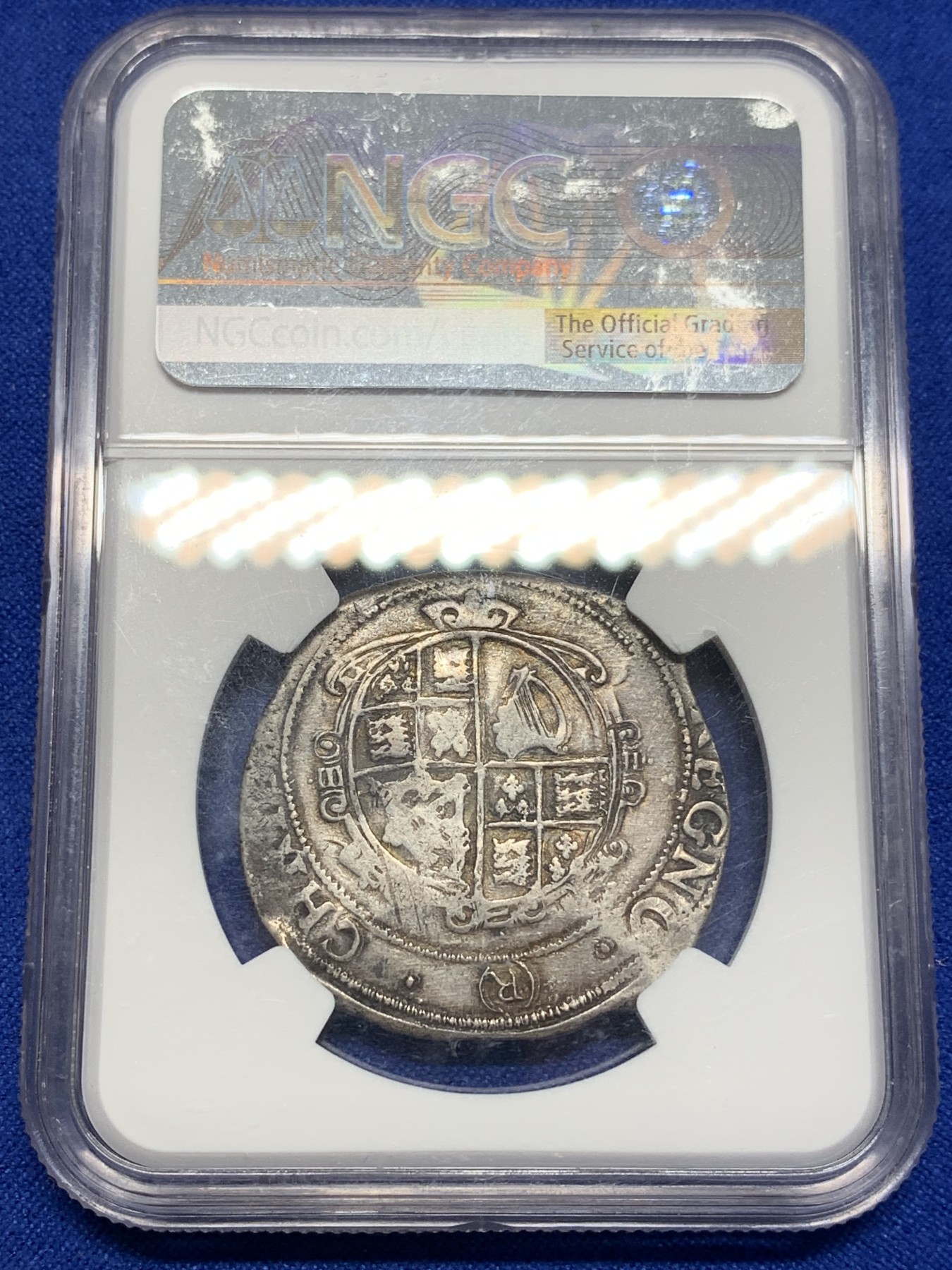 欢迎参加《竞宝斋》为国而庆 老张自藏专场 ，定制纪念章相赠 NGC XF45 英国 1644-45年 查理一世 半克朗银币 稀少品种 S-2778版 不可错过的品种