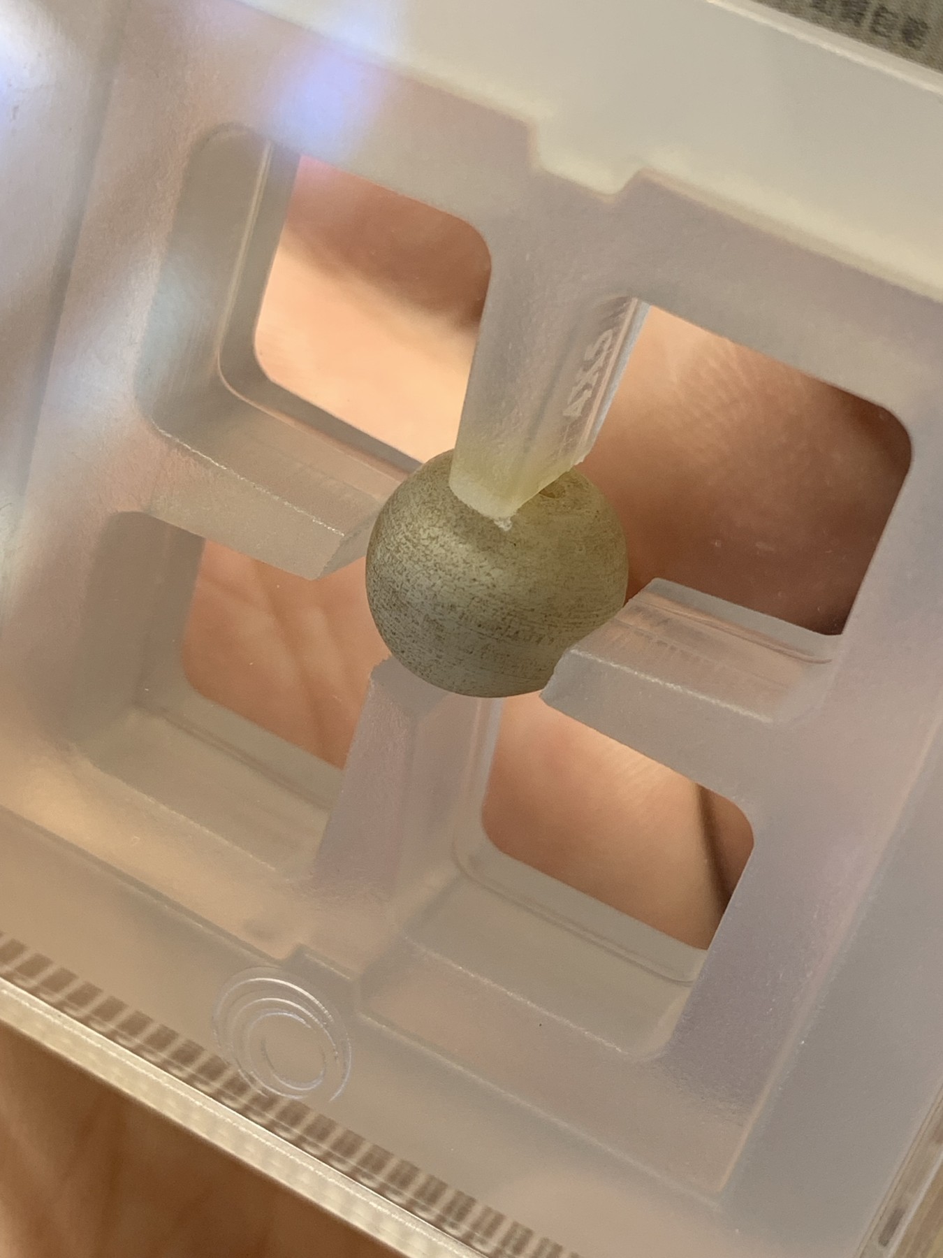 欢迎参加《竞宝斋》为国而庆 老张自藏专场 ，定制纪念章相赠 公博 IBC 评级 清代 琉璃圆珠