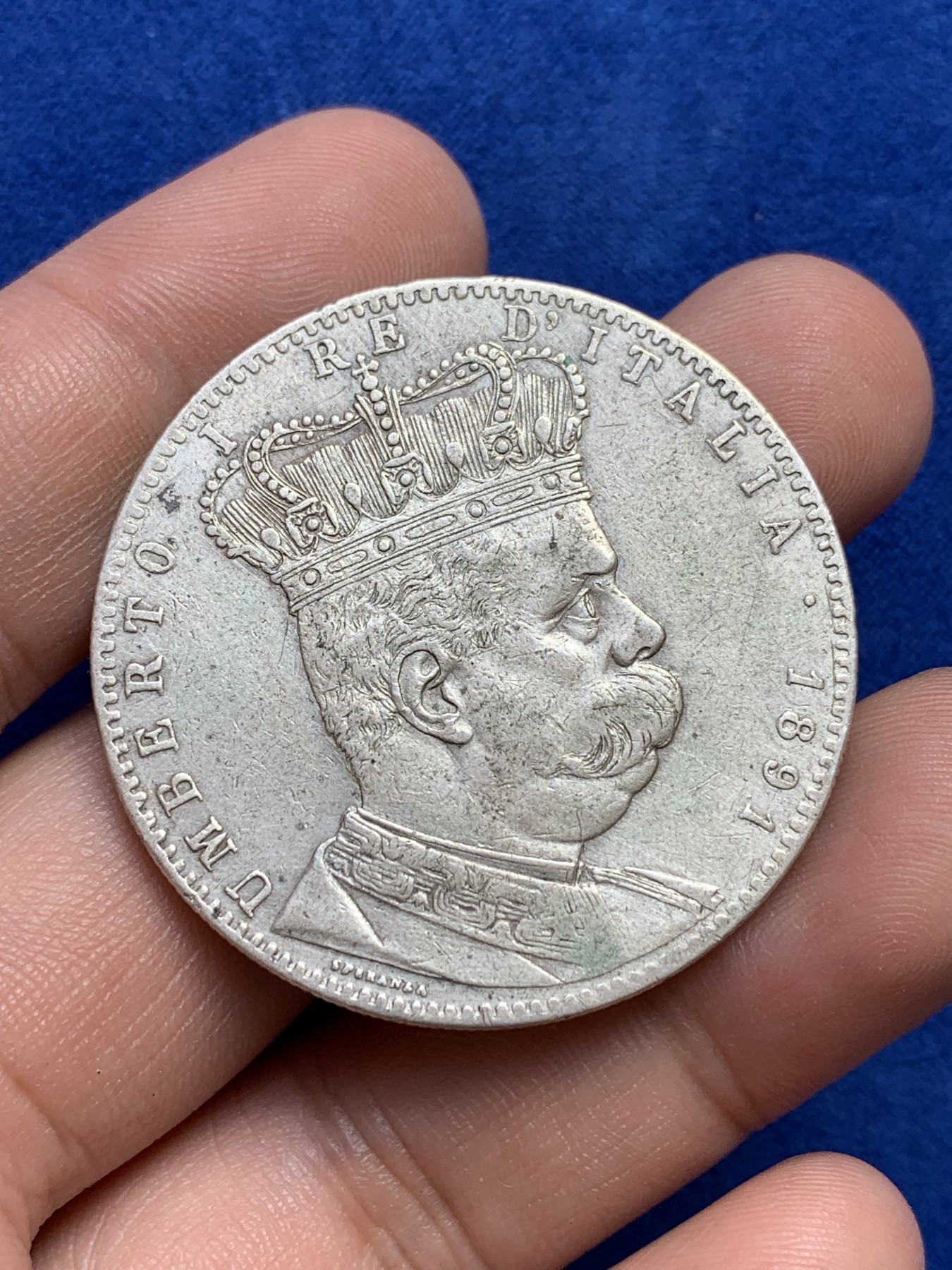 欢迎参加《竞宝斋》为国而庆 老张自藏专场 ，定制纪念章相赠 意属厄立特里亚 1891 五里拉大银币 细节好 这个品种已经很难遇到了