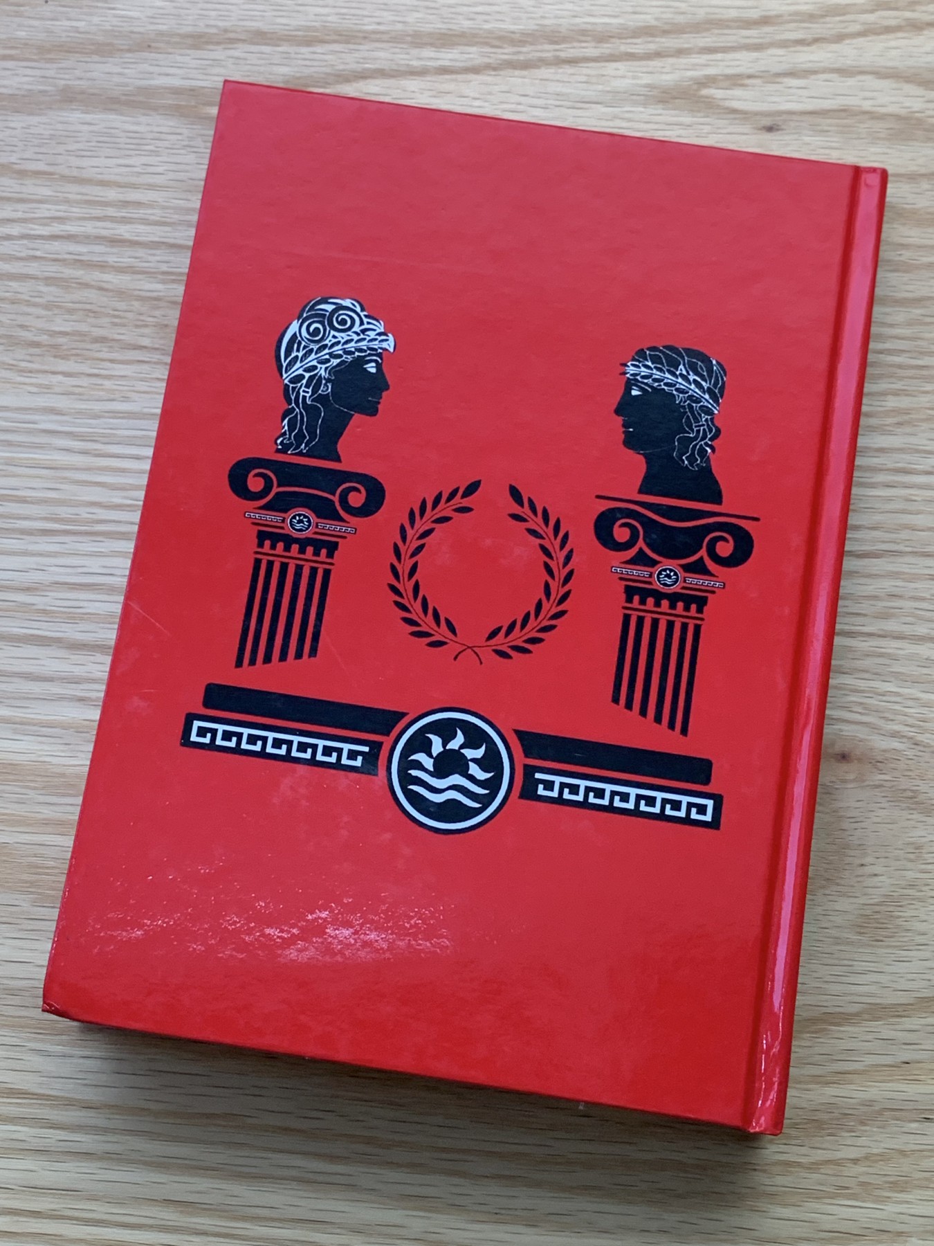 欢迎参加《竞宝斋》为国而庆 老张自藏专场 ，定制纪念章相赠 非原版 罗马帝国钱币目录 429页 0.71公斤 精装 多本随机