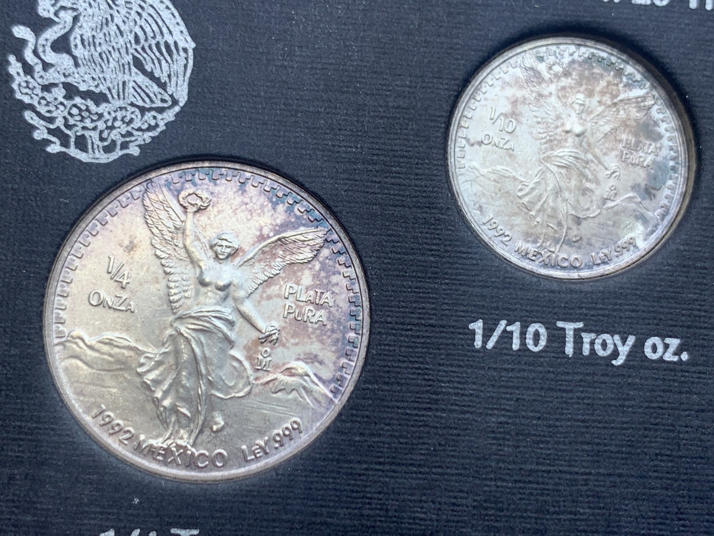 欢迎参加《竞宝斋》为国而庆 老张自藏专场 ，定制纪念章相赠 墨西哥 1992年 银币 5枚套 原盒原币包浆一致 全部999银 各面值BU 难得