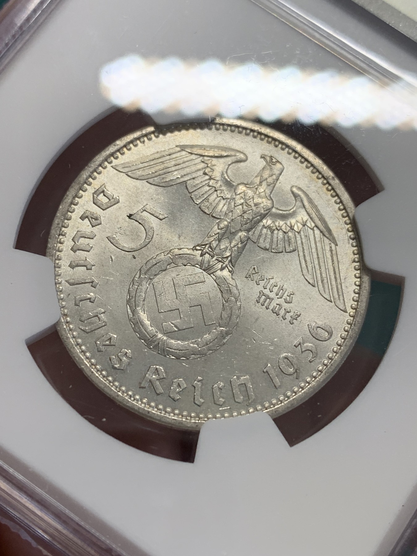 欢迎参加《竞宝斋》为国而庆 老张自藏专场 ，定制纪念章相赠 NGC MS63 德国 1936 兴登堡 5马克银币 转光 状态好