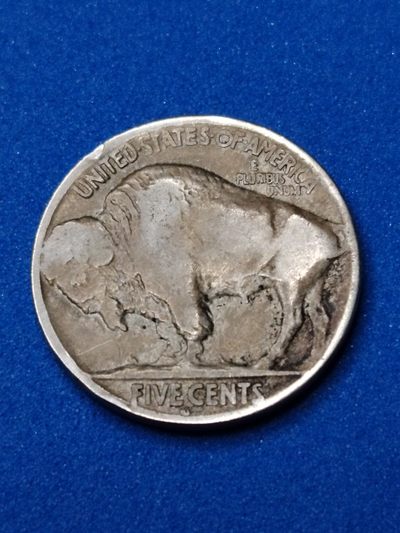 布加迪🐬～世界钱币🌾第 35 期 /  各国钱币  - 美国🇺🇸 5c 1928 年 印第安酋长野牛 镍币
