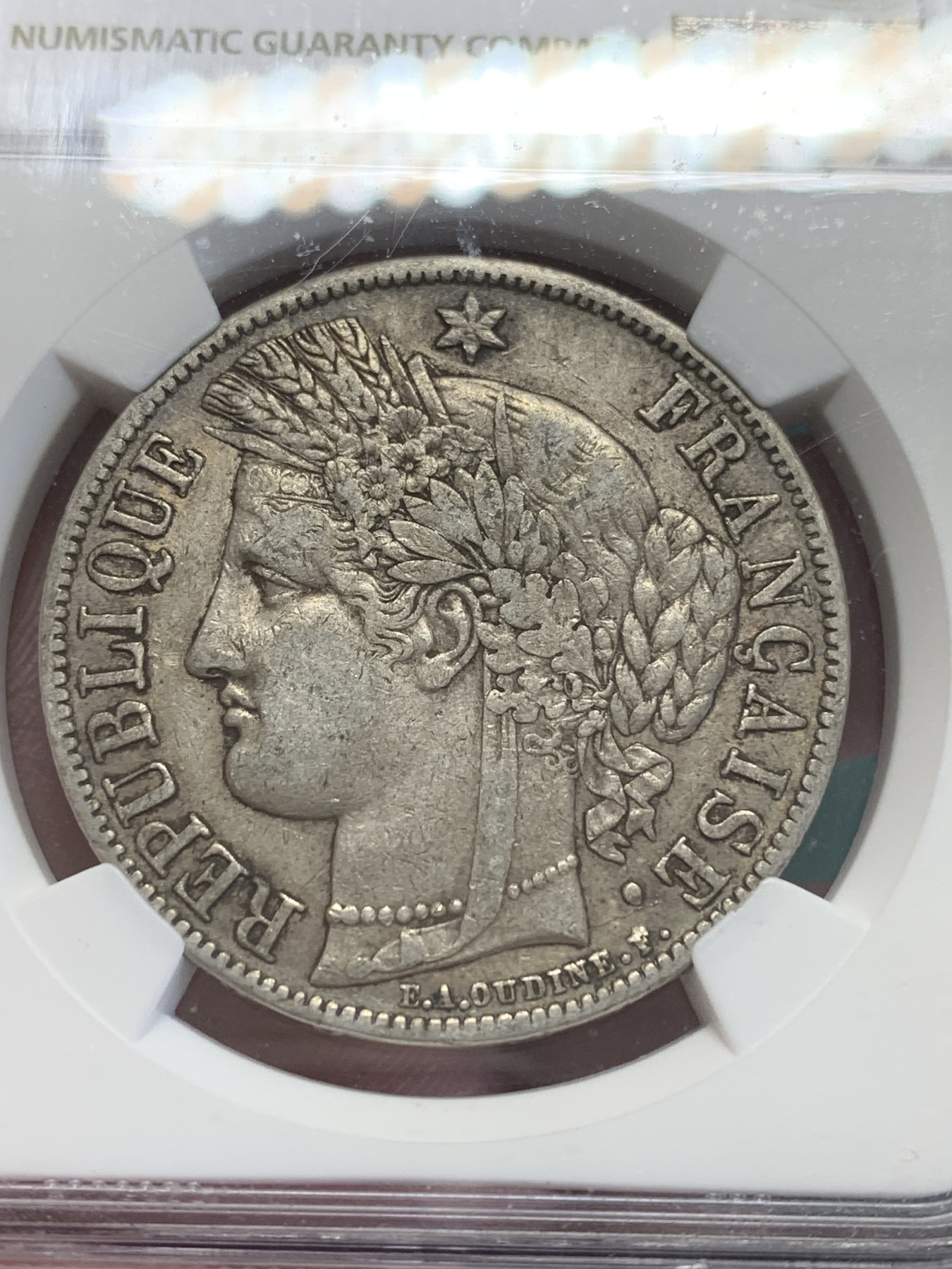 欢迎参加《竞宝斋》为国而庆 老张自藏专场 ，定制纪念章相赠 NGC AU50 法国 1851年 谷物女神 5法郎银币 原味包浆 上AU不容易