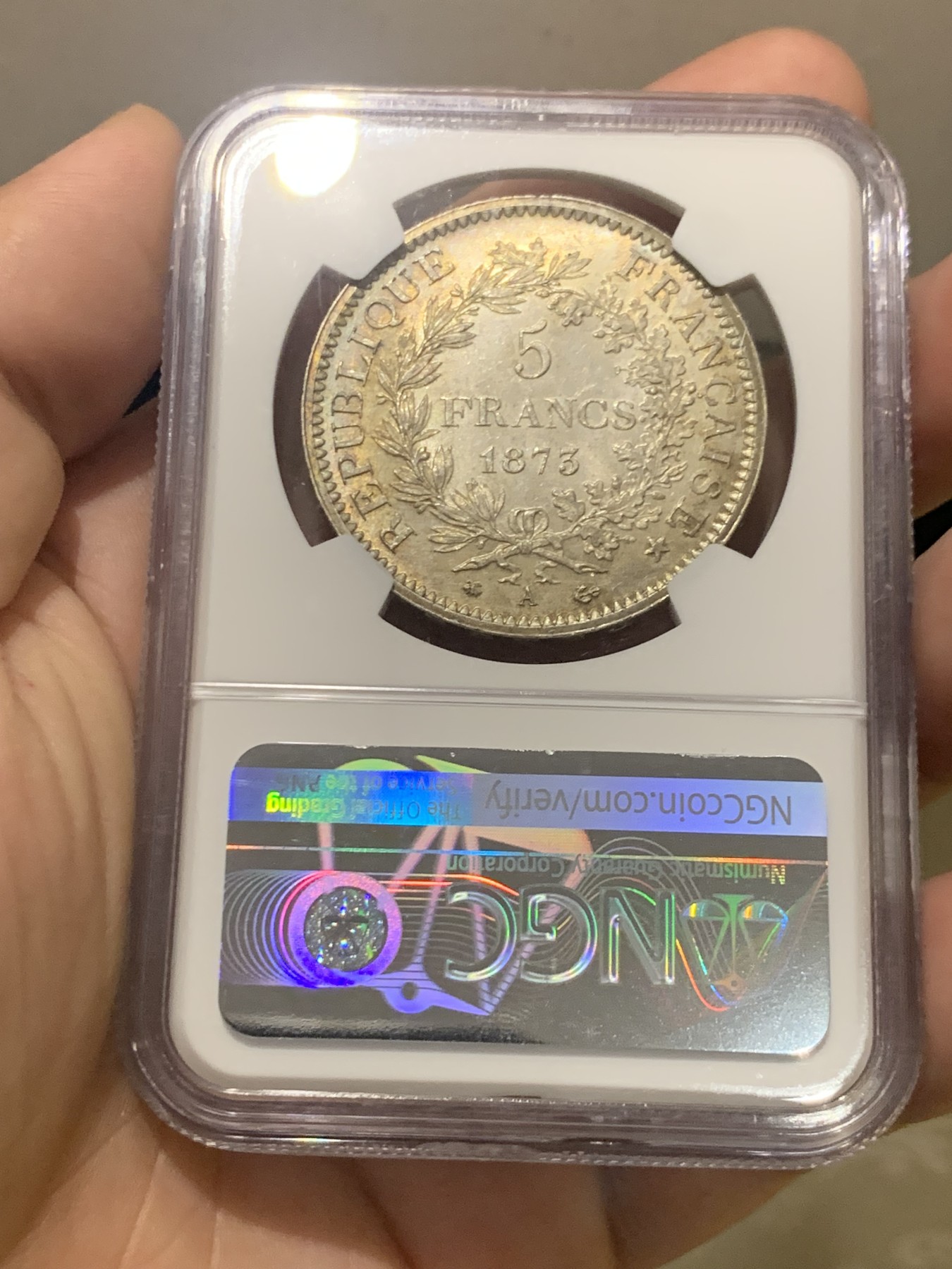 欢迎参加《竞宝斋》为国而庆 老张自藏专场 ，定制纪念章相赠 NGC MS64 法国 1873年 大力神5法郎银币 双面五彩 状态没的说