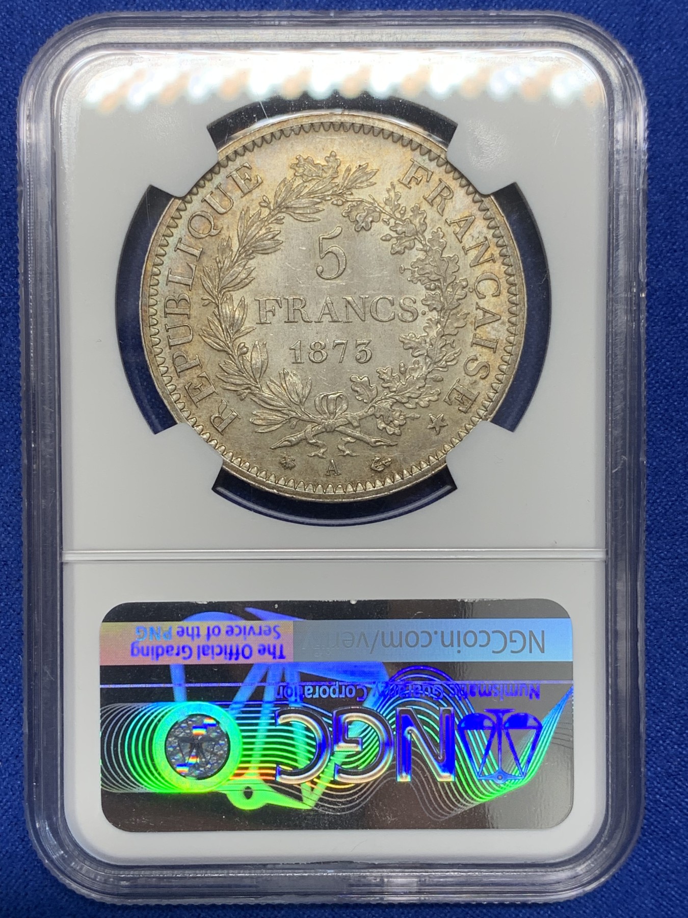 欢迎参加《竞宝斋》为国而庆 老张自藏专场 ，定制纪念章相赠 NGC MS64 法国 1873年 大力神5法郎银币 双面五彩 状态没的说