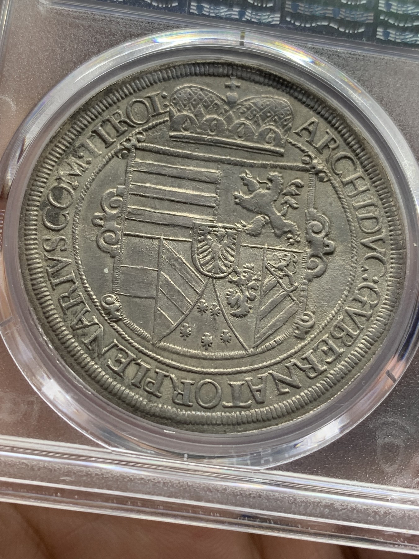 欢迎参加《竞宝斋》为国而庆 老张自藏专场 ，定制纪念章相赠 PCGS AU 神圣罗马帝国 奥地利 1621 利奥波德 泰勒大银币 双面深打 包浆币没给分也理解了 毕竟400年了