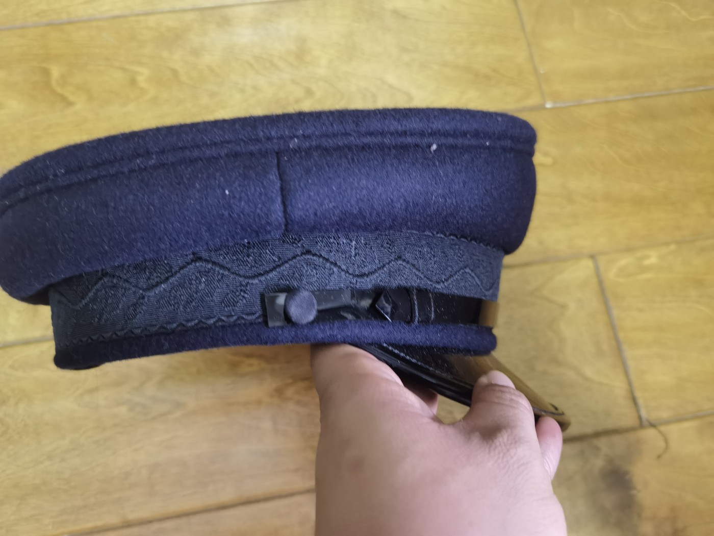 全场0起 大陆勋赏俱乐部第六期拍卖 HKP督察级大檐帽（头围58厘米）