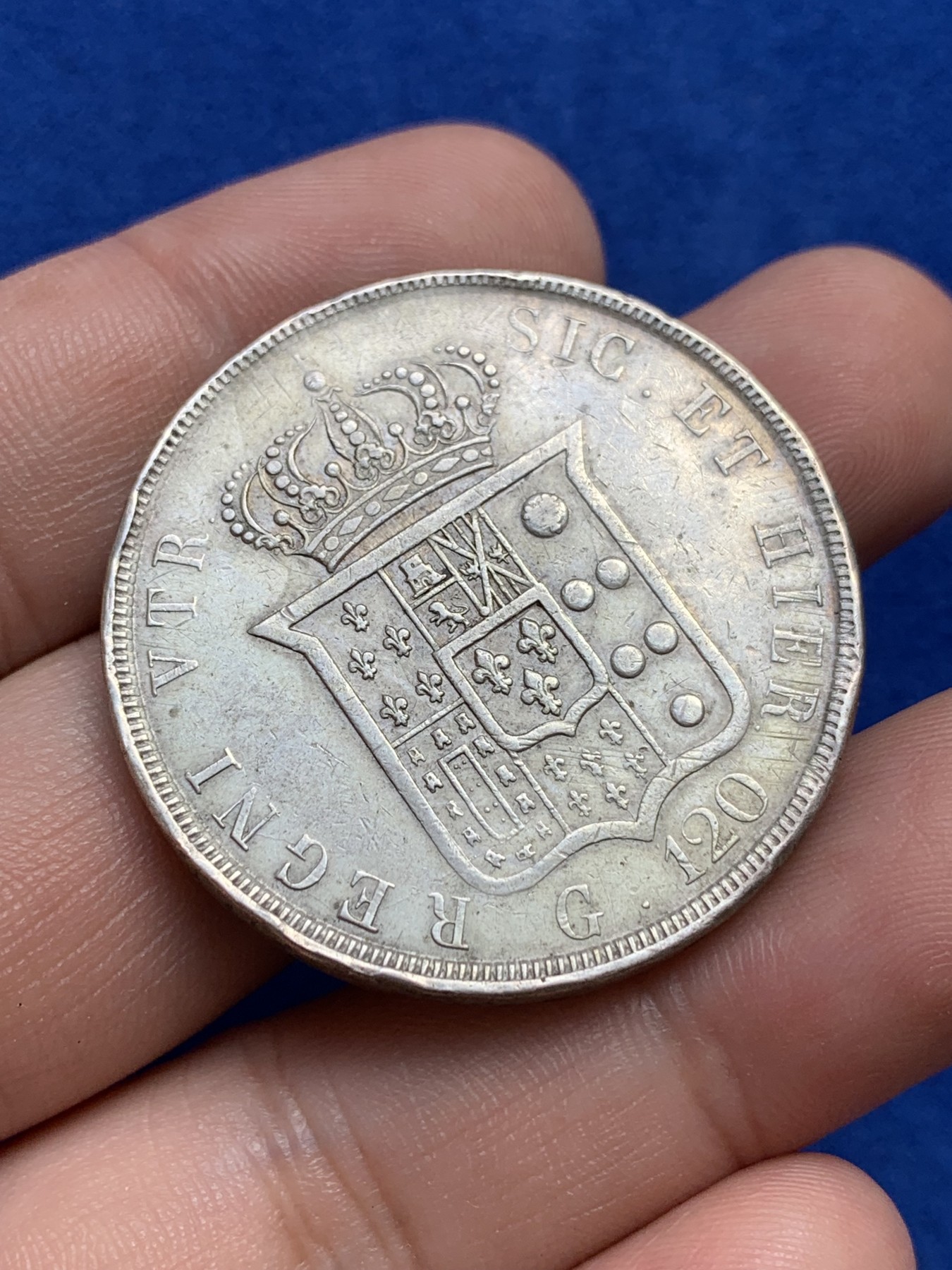 欢迎参加《竞宝斋》为国而庆 老张自藏专场 ，定制纪念章相赠 意大利 那不勒斯 1840年 费迪南二世 120格兰特 原味带底光 减重痕基本没有