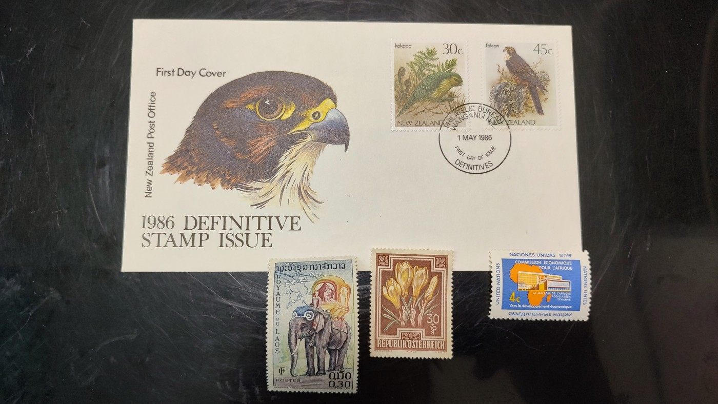一月邮币社第四期拍卖国际邮票专场 少见新西兰鸟类套票首日封和新票等