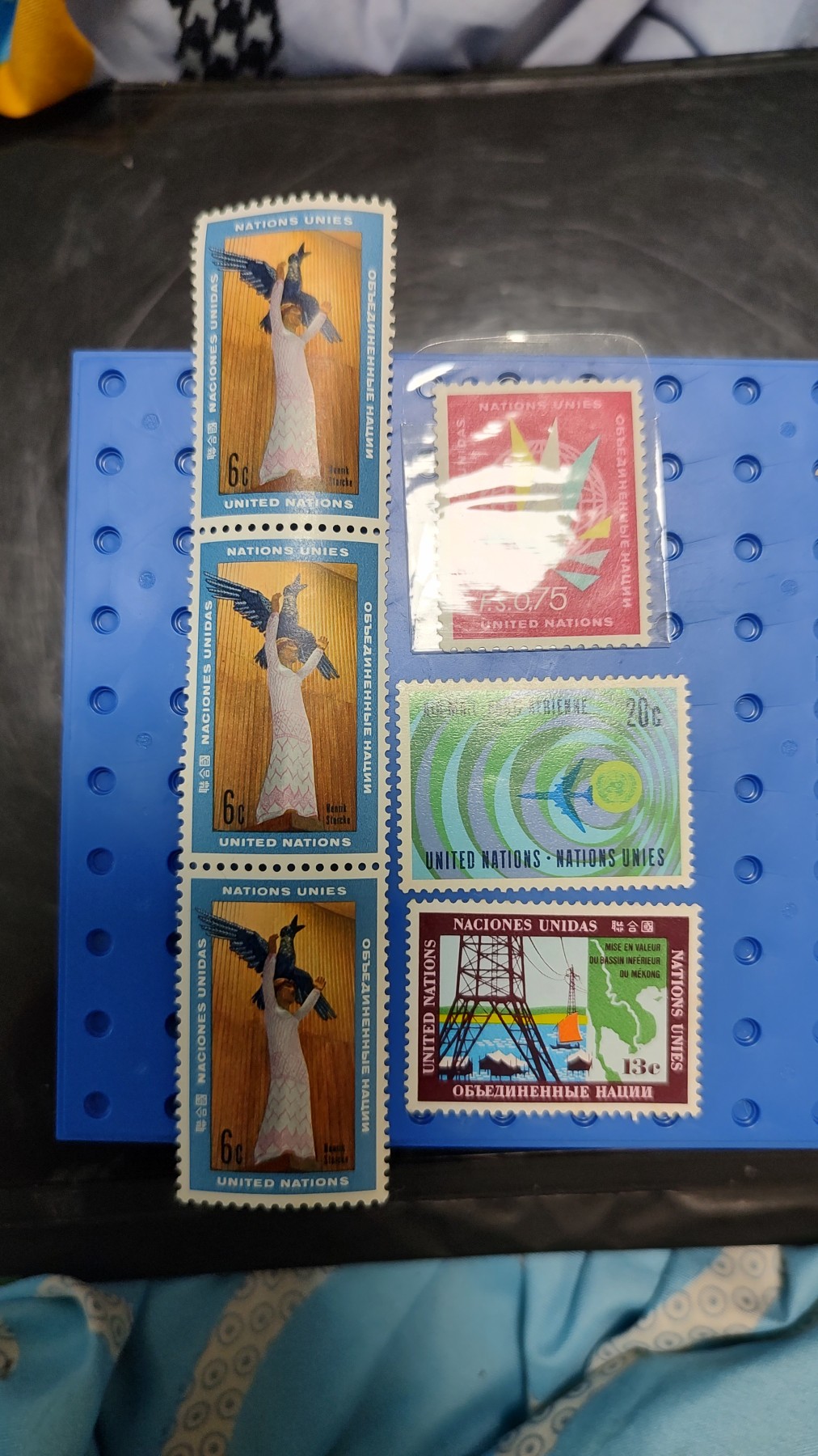 一月邮币社第四期拍卖国际邮票专场 联合国未盖销6枚